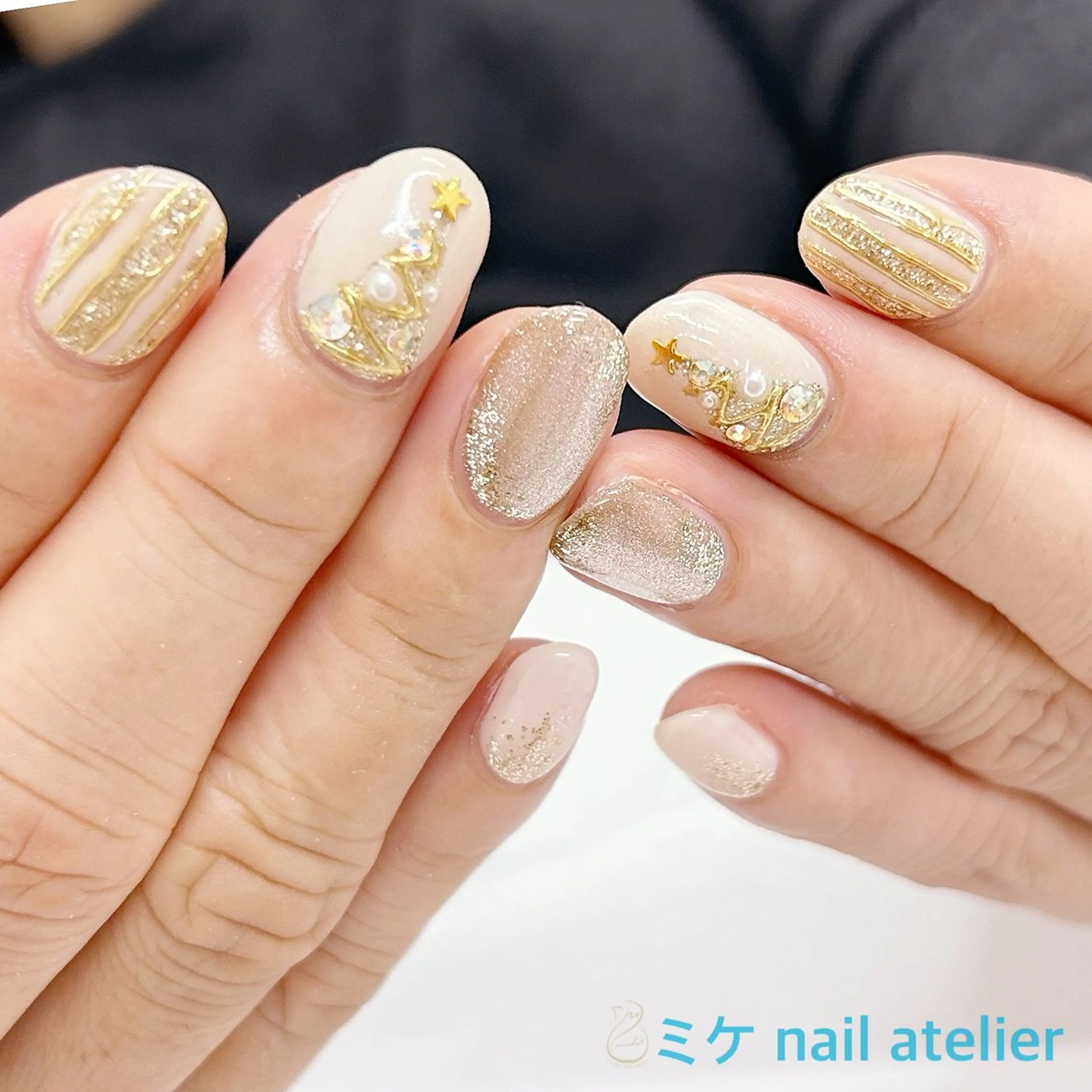 ネイル アートネイル ジェルネイル マグネットネイル ミラーネイル 冬ネイル ハンドネイル h. rikaのネイルデザイン