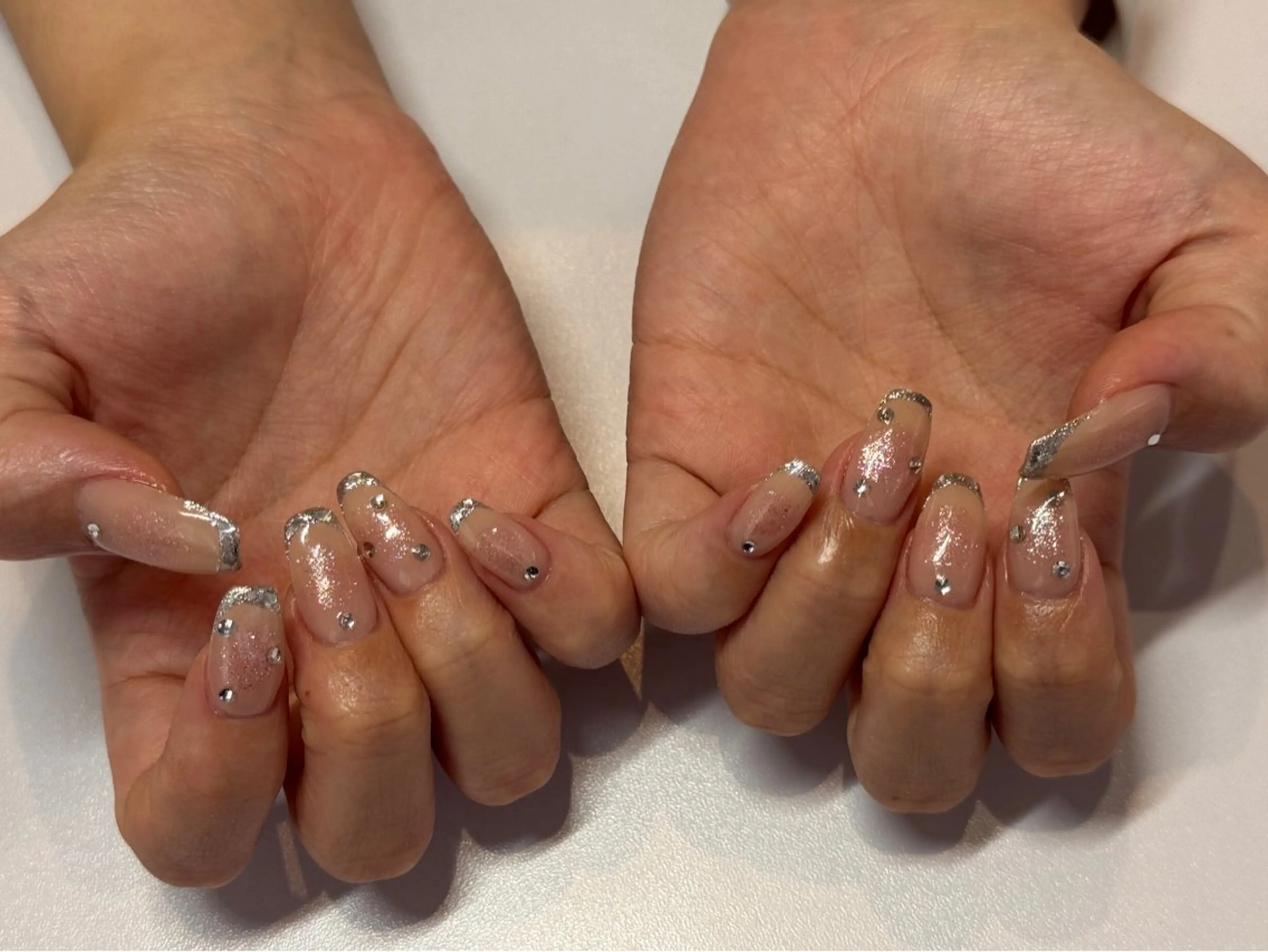 ネイル ストーンネイル ハンドネイル ネイルラボEclat RINAのネイルデザイン