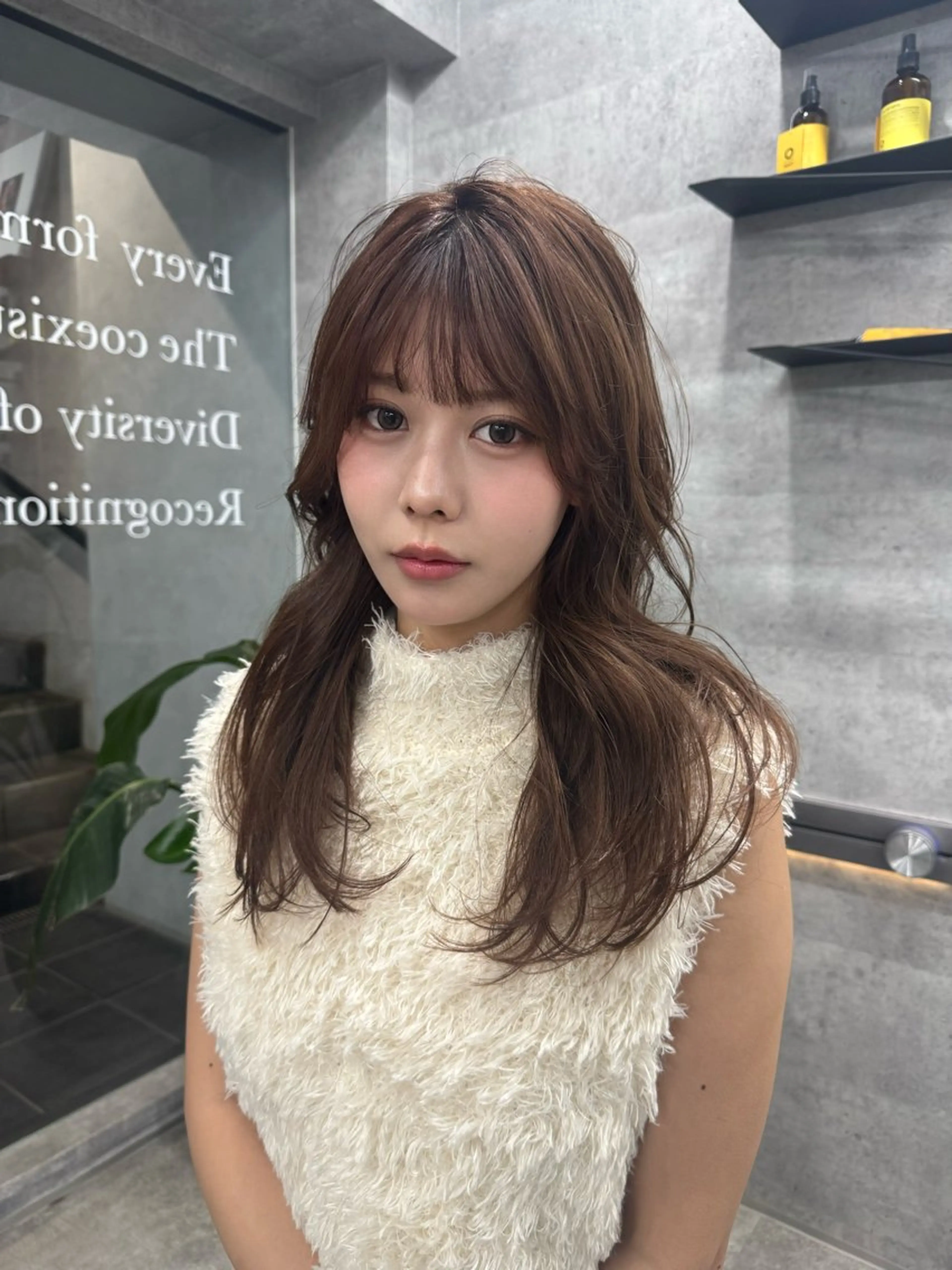 ロング カラー あなたのお悩み改善" You"💚❤️💛のヘアスタイル