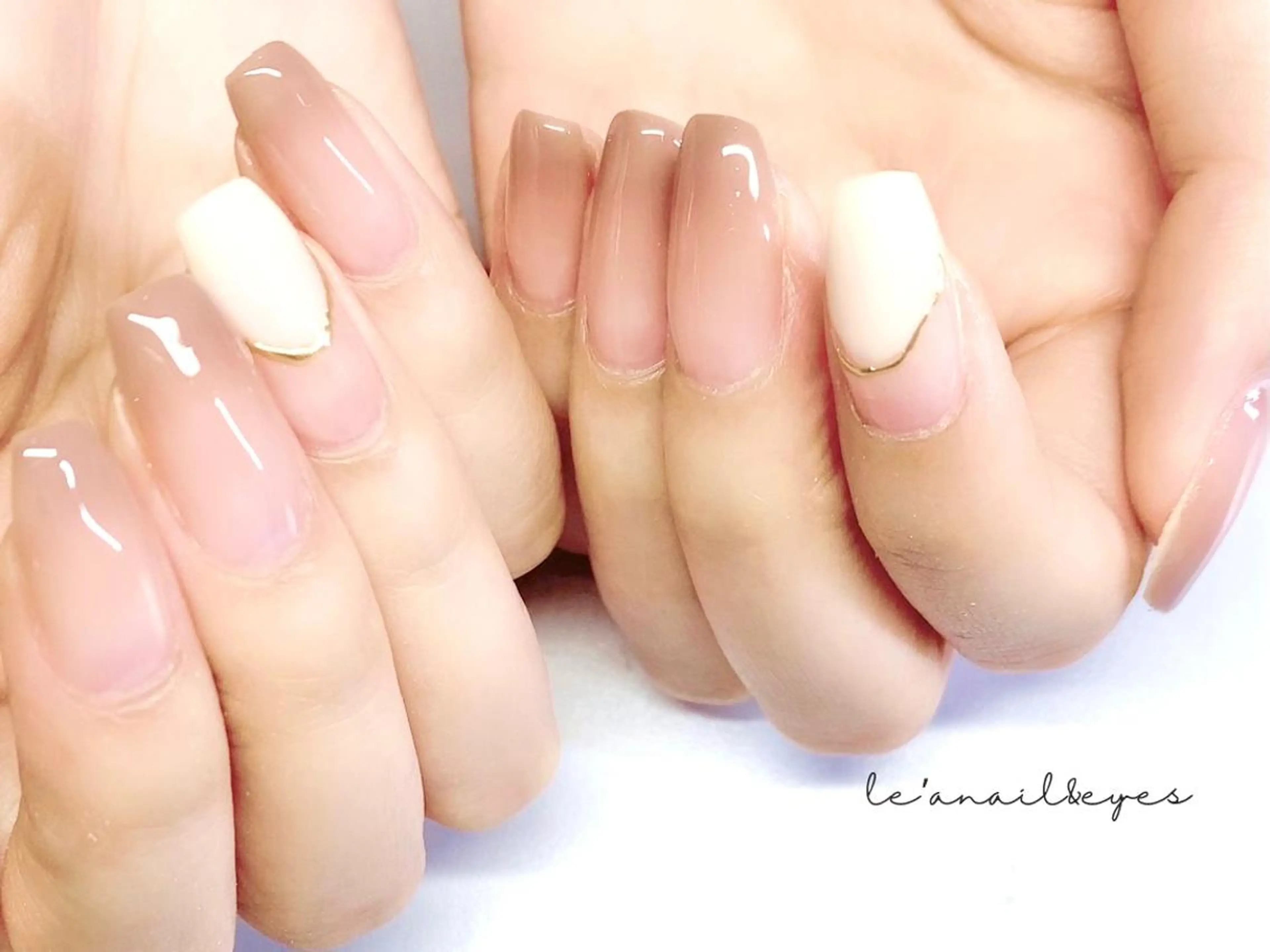 ネイル le’a所属・Le'a nail&eyesのマツエク・マツパデザイン