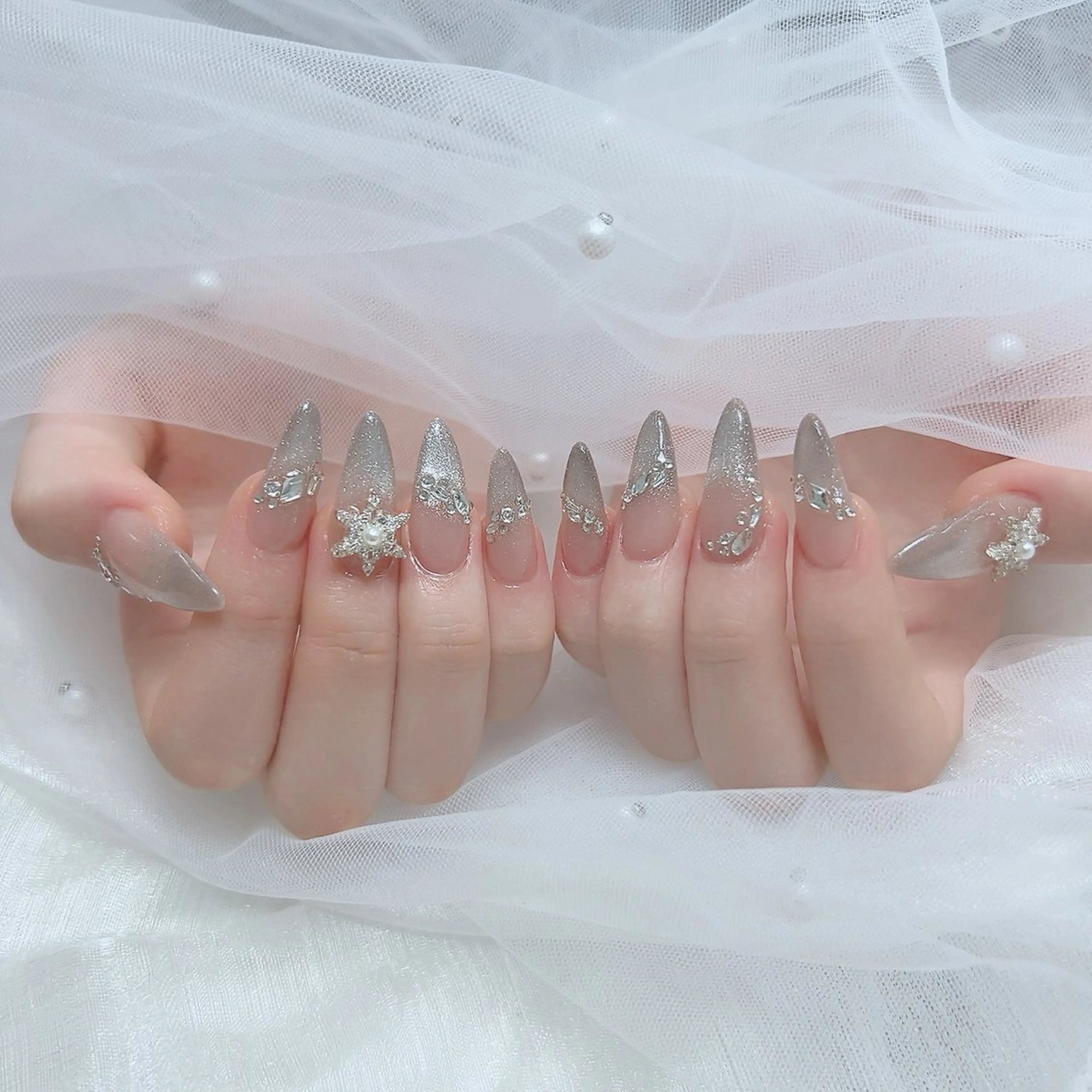 ネイル 🤍LOTUS渋谷 natsuki🤍のネイルデザイン