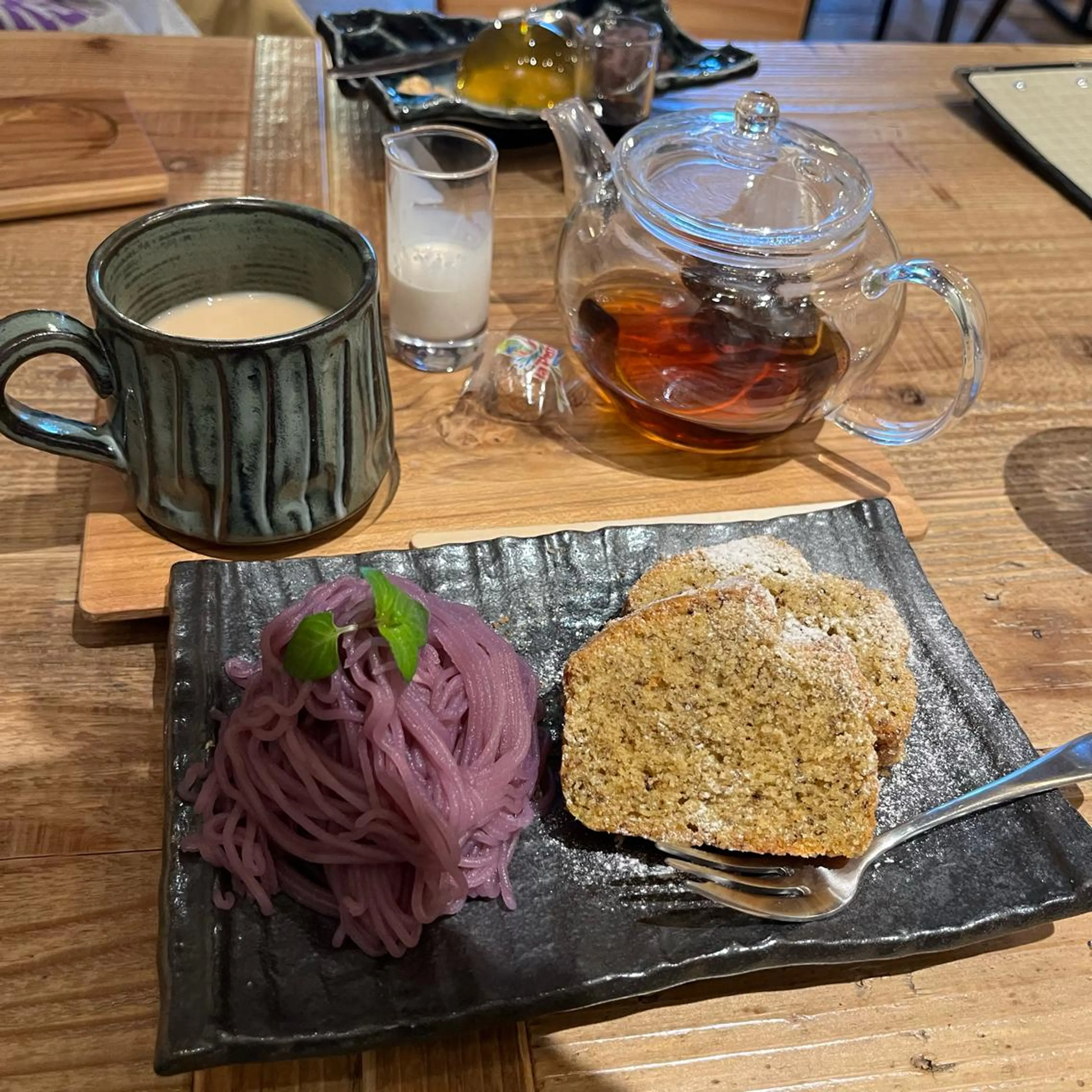 🐺ウルフ× ハイトーン🐺MOEのヘアスタイル