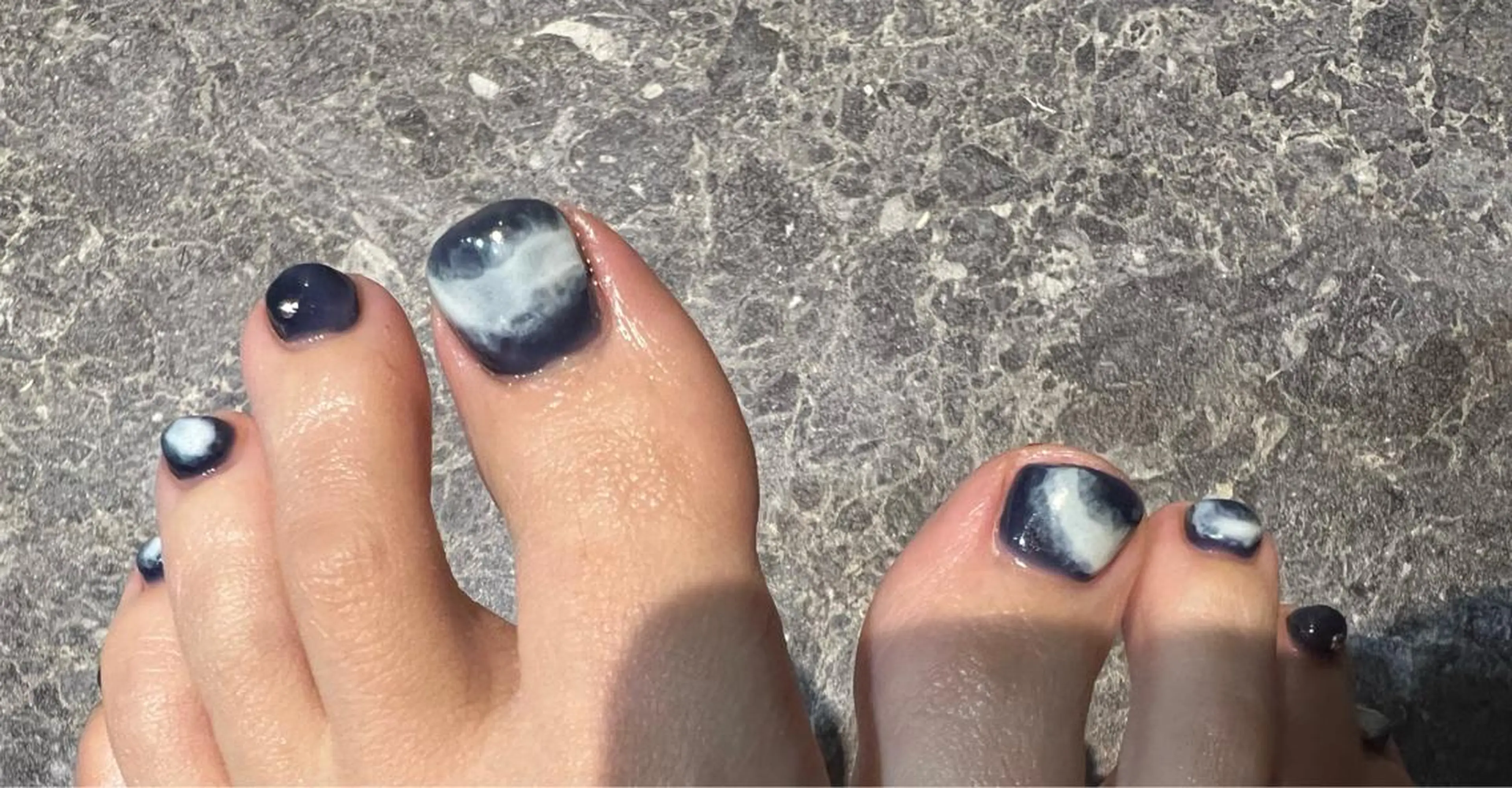 ネイル フットネイル ヘアメイクネイリスト 💄💅hidemiのヘアスタイル