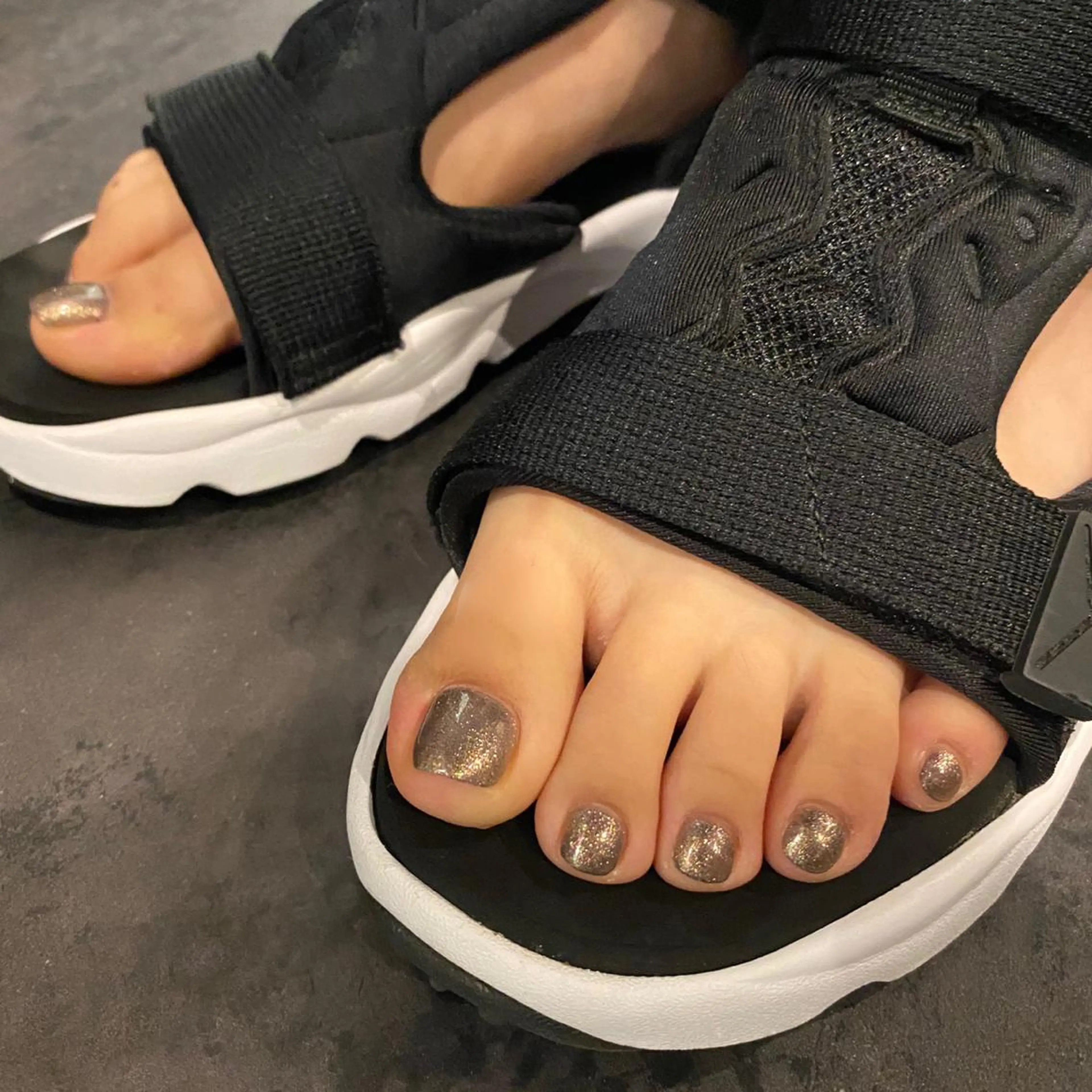 再来フットワンカラー5500円(オフ別、ケア込み)説明欄をご確認ください🍀*゜の写真