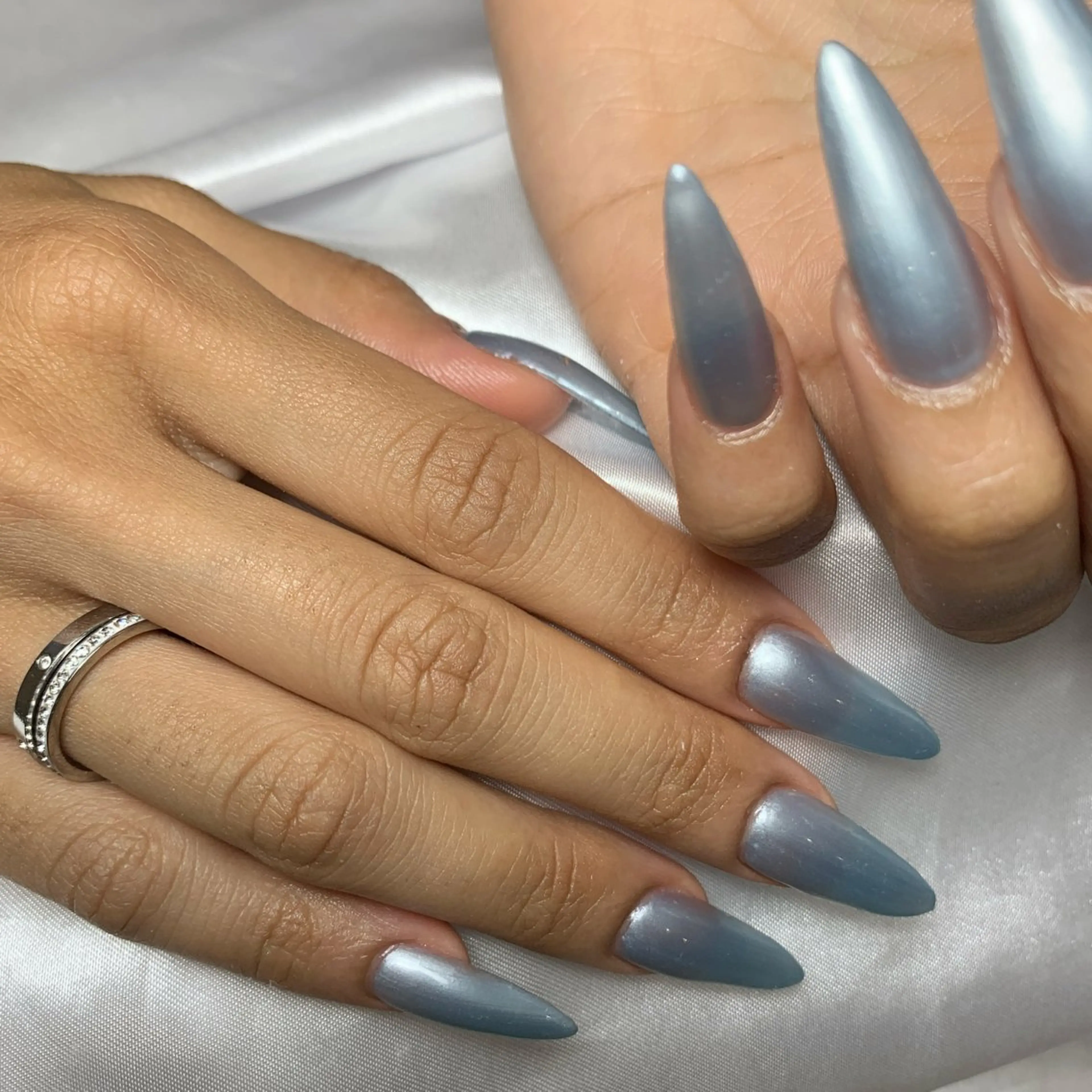 ネイル アートネイル フラッシュネイル フレンチネイル ガラスフレンチ グラデーション ハンドネイル M2 BEAUTY リュウのネイルデザイン