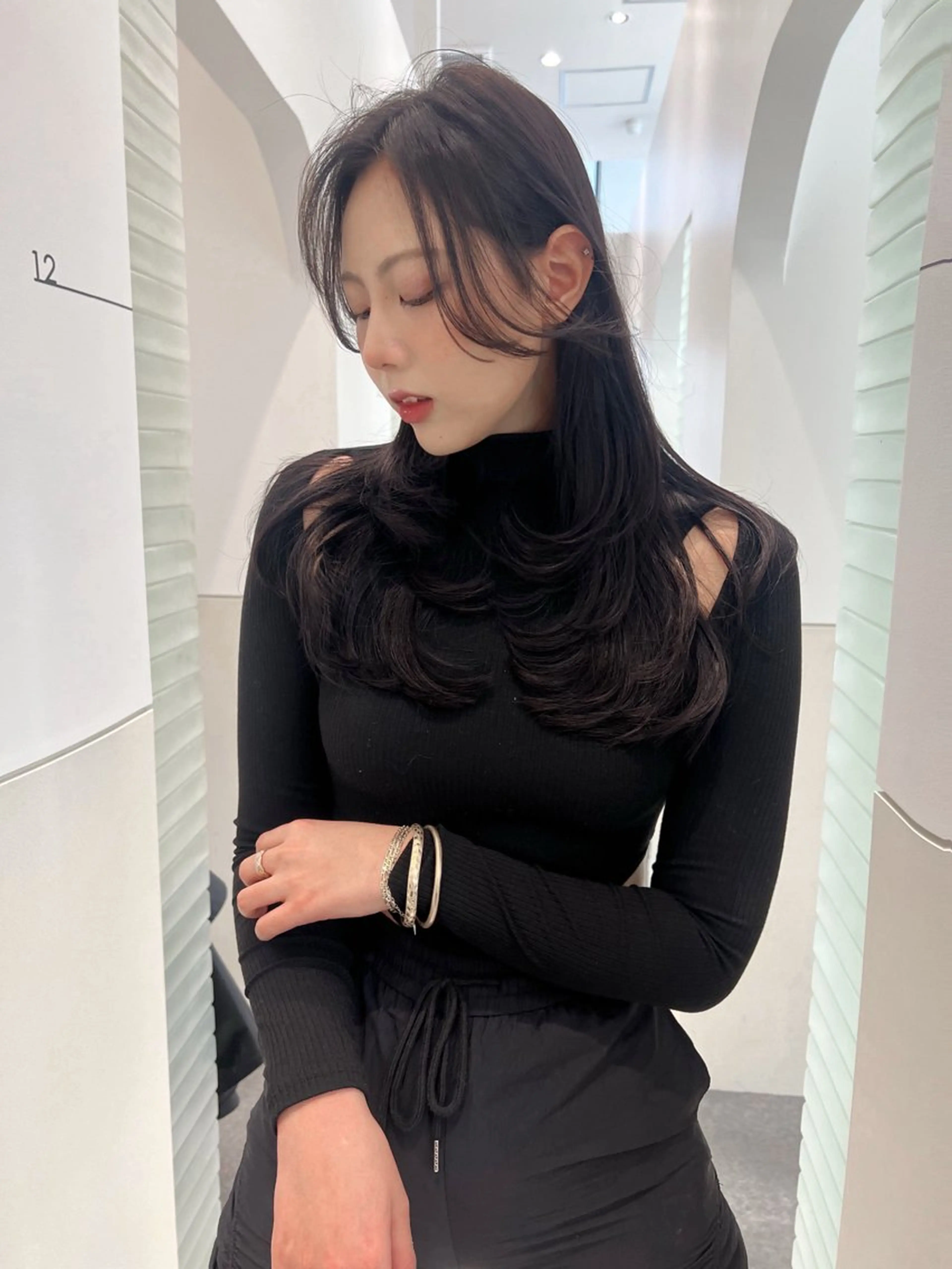 セミロング 銀座/韓国/ワンホン 🤍艶髪🖤nahoのヘアスタイル