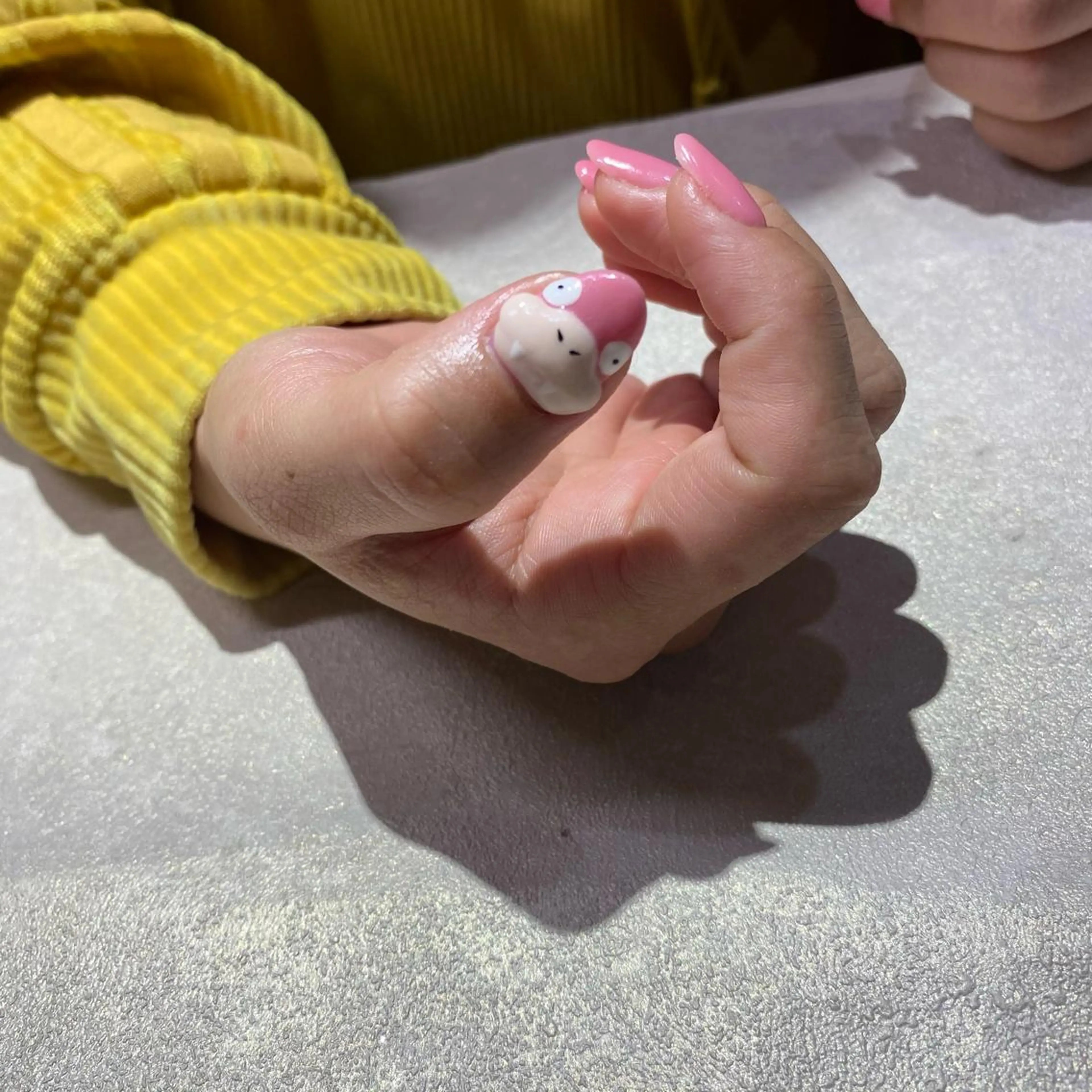 ネイル アートネイル ハンドネイル Amber21.所属・Nagahama Akariのネイルデザイン