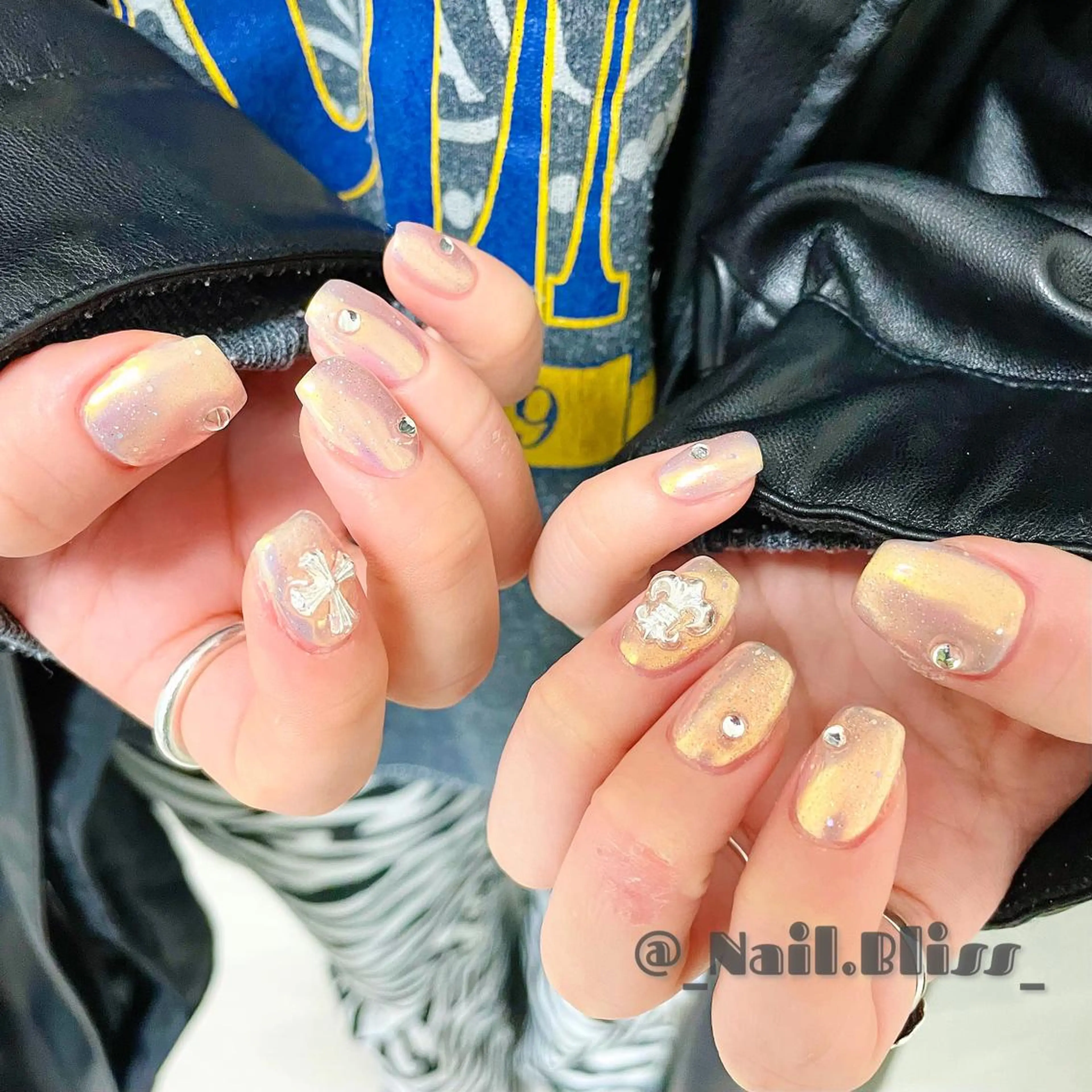 ネイル ピンク ホワイト ハンドネイル NAIL BLISSのネイルデザイン