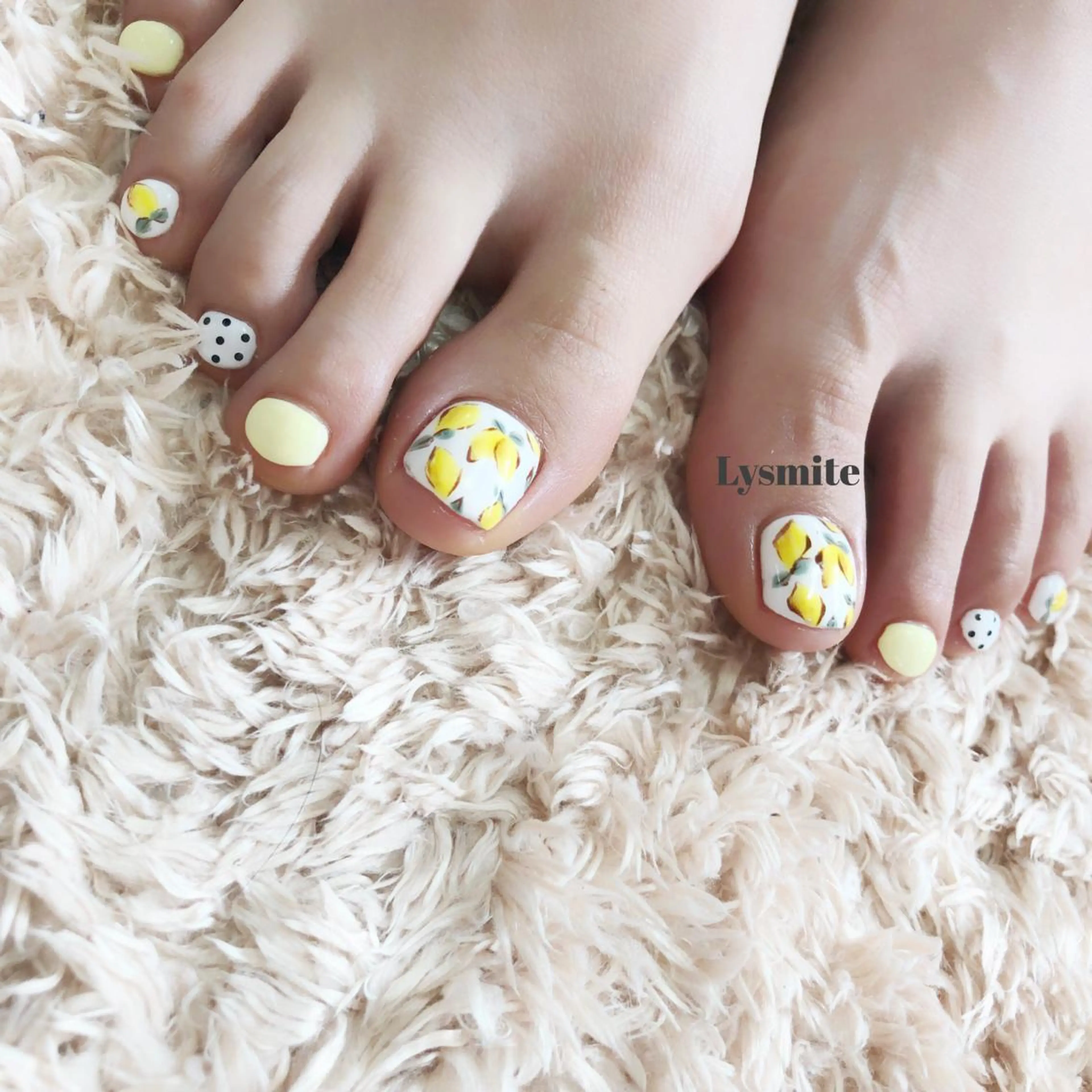 ネイル Lysmite所属・岩本 美香のネイルデザイン