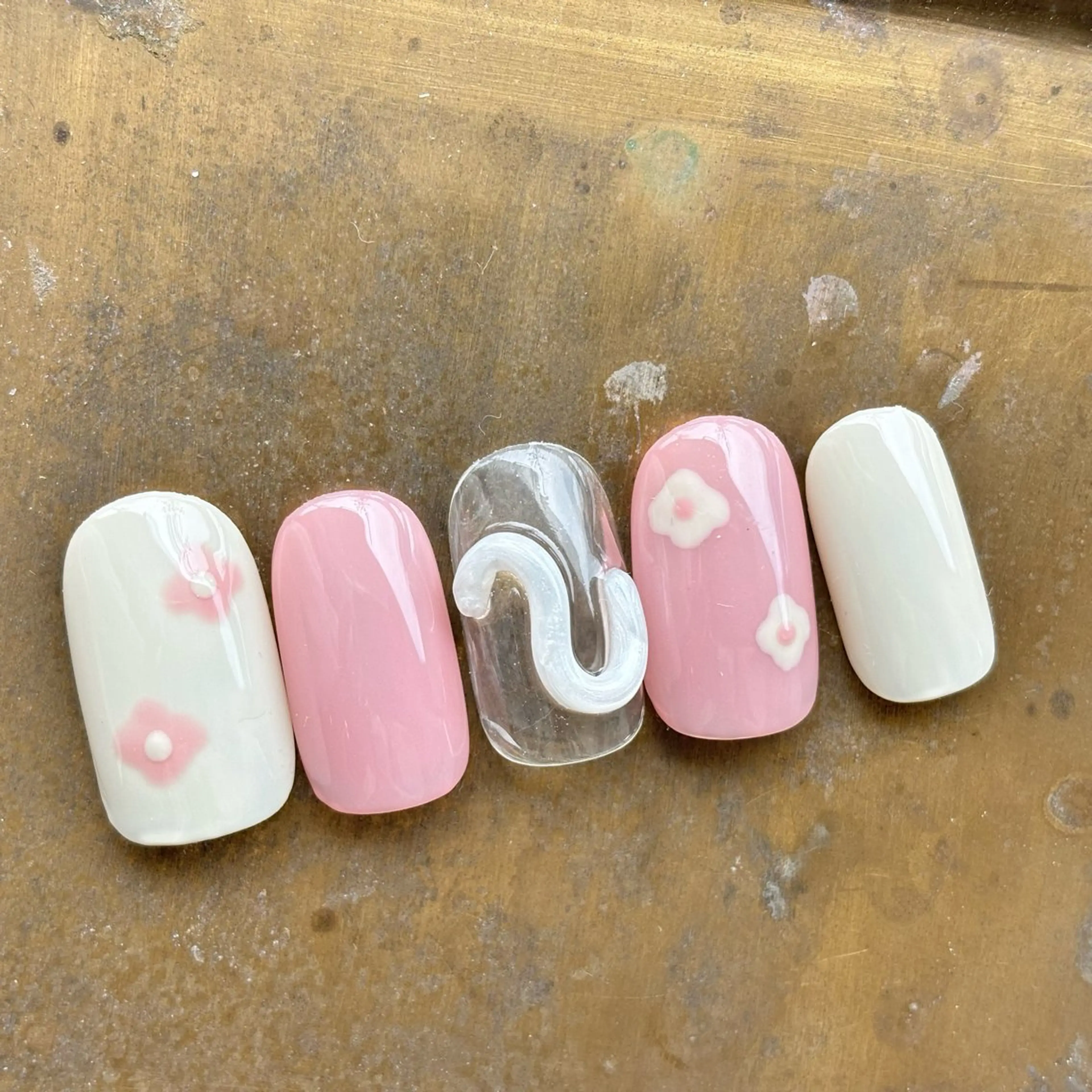 ネイル 伊藤 貴恵のネイルデザイン