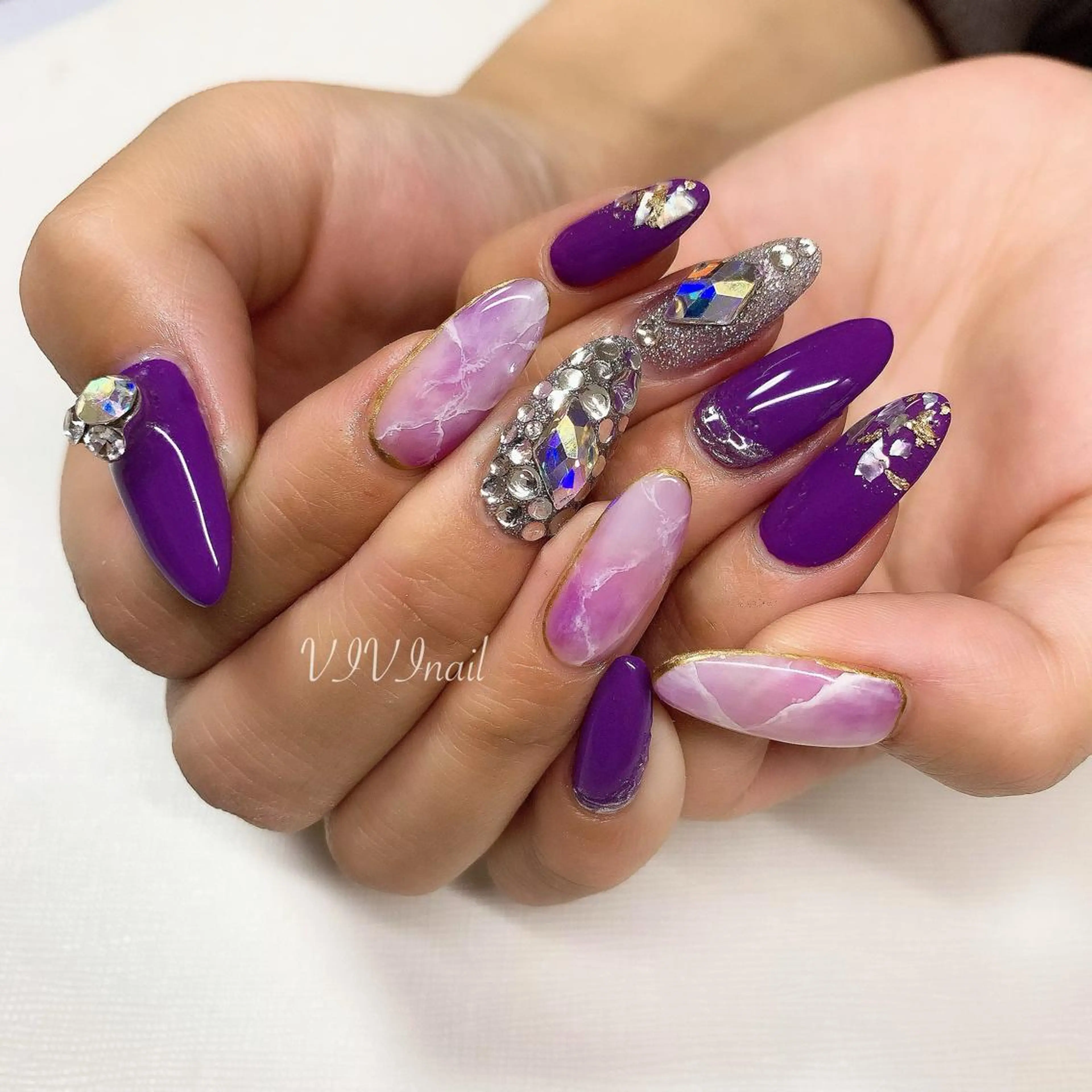 ネイル 大理石ネイル(マーブル) ハンドネイル vivi nailのネイルデザイン