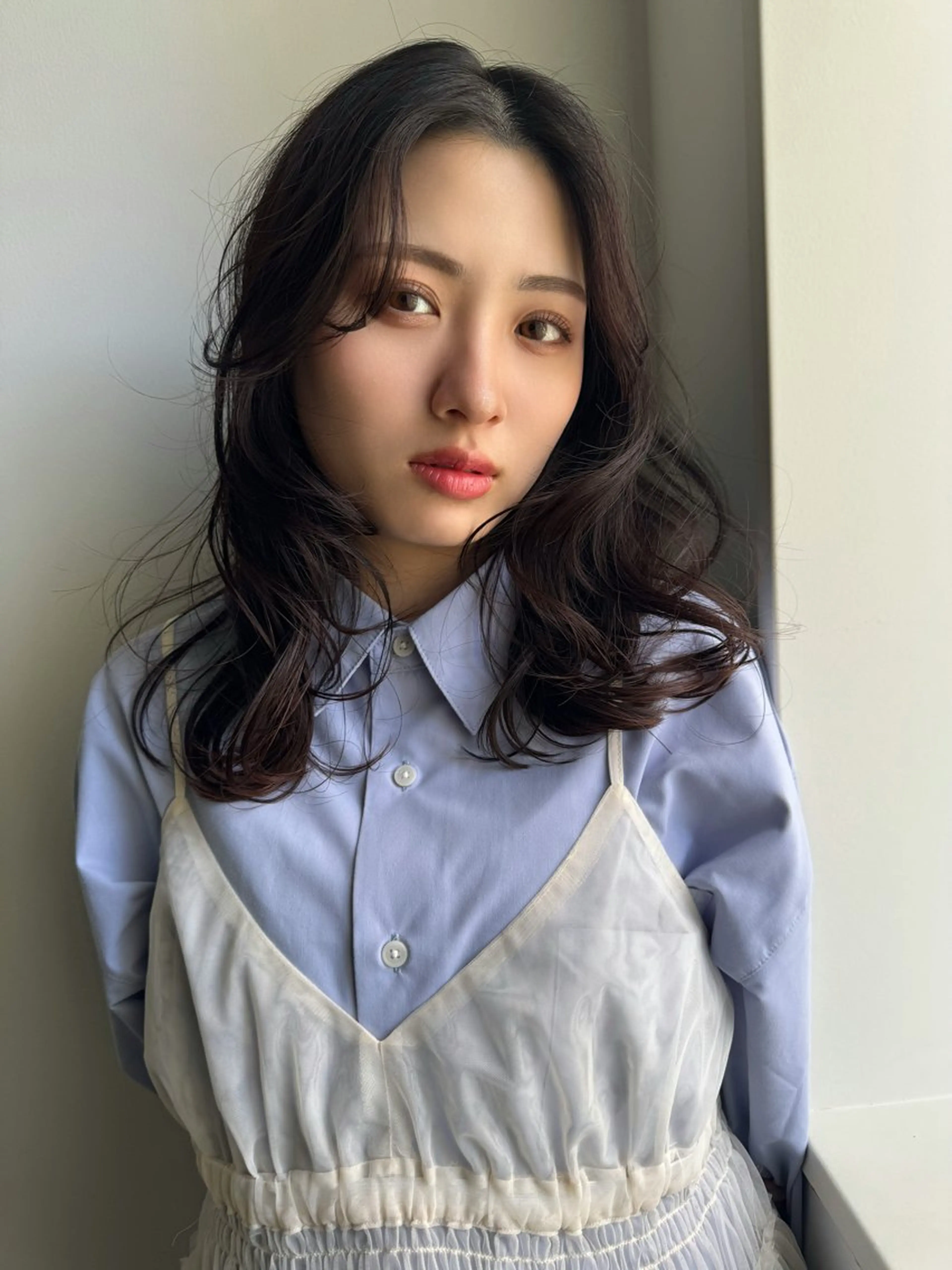 ミディアム ミディアムパーマ カット MASHUchayamachi所属・まほ／レイヤーカット /透明感カラーのヘアスタイル