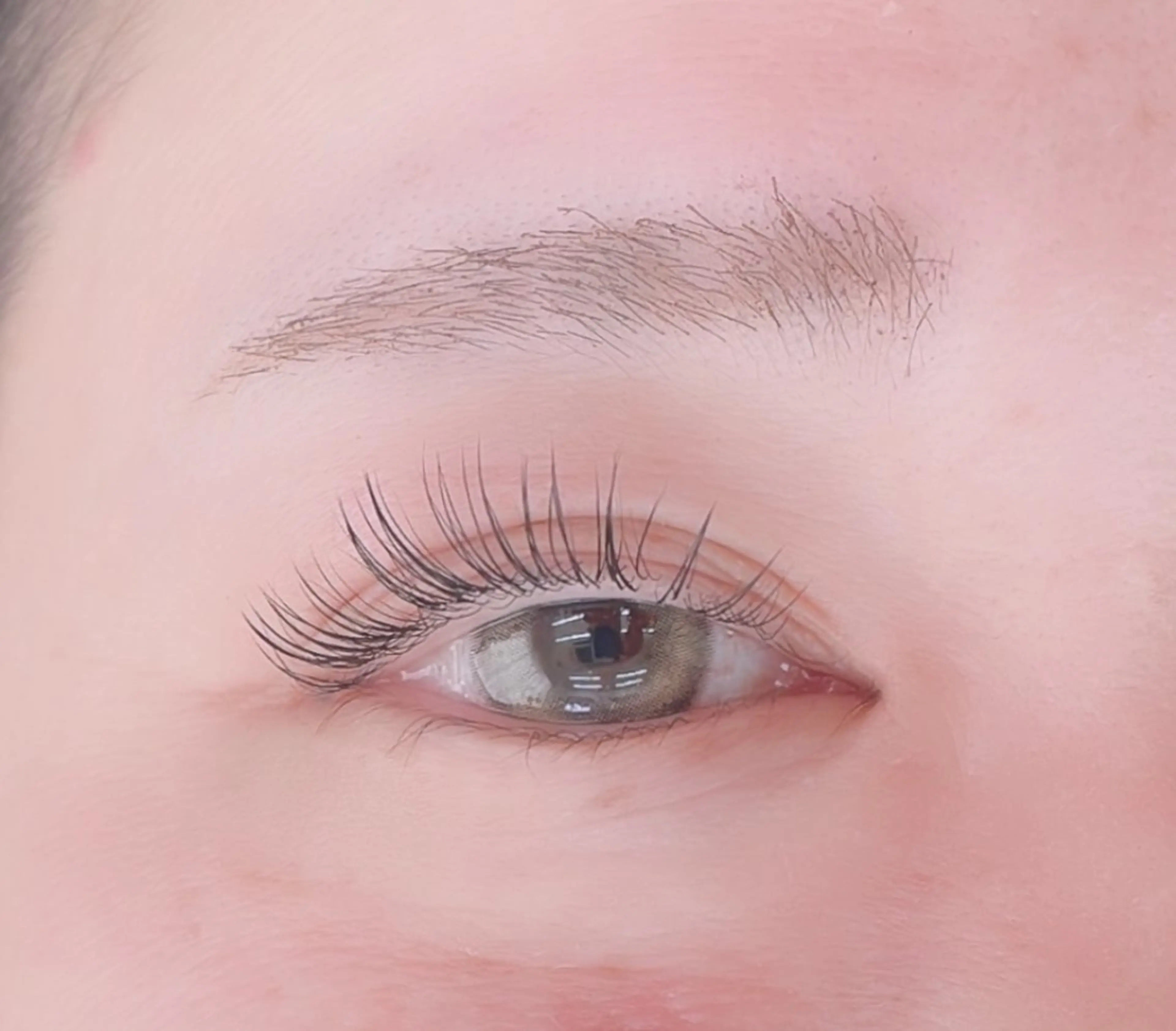 リフエク ラッシュリフト✖️マツエクのハイブリッド エクステ100本までの写真