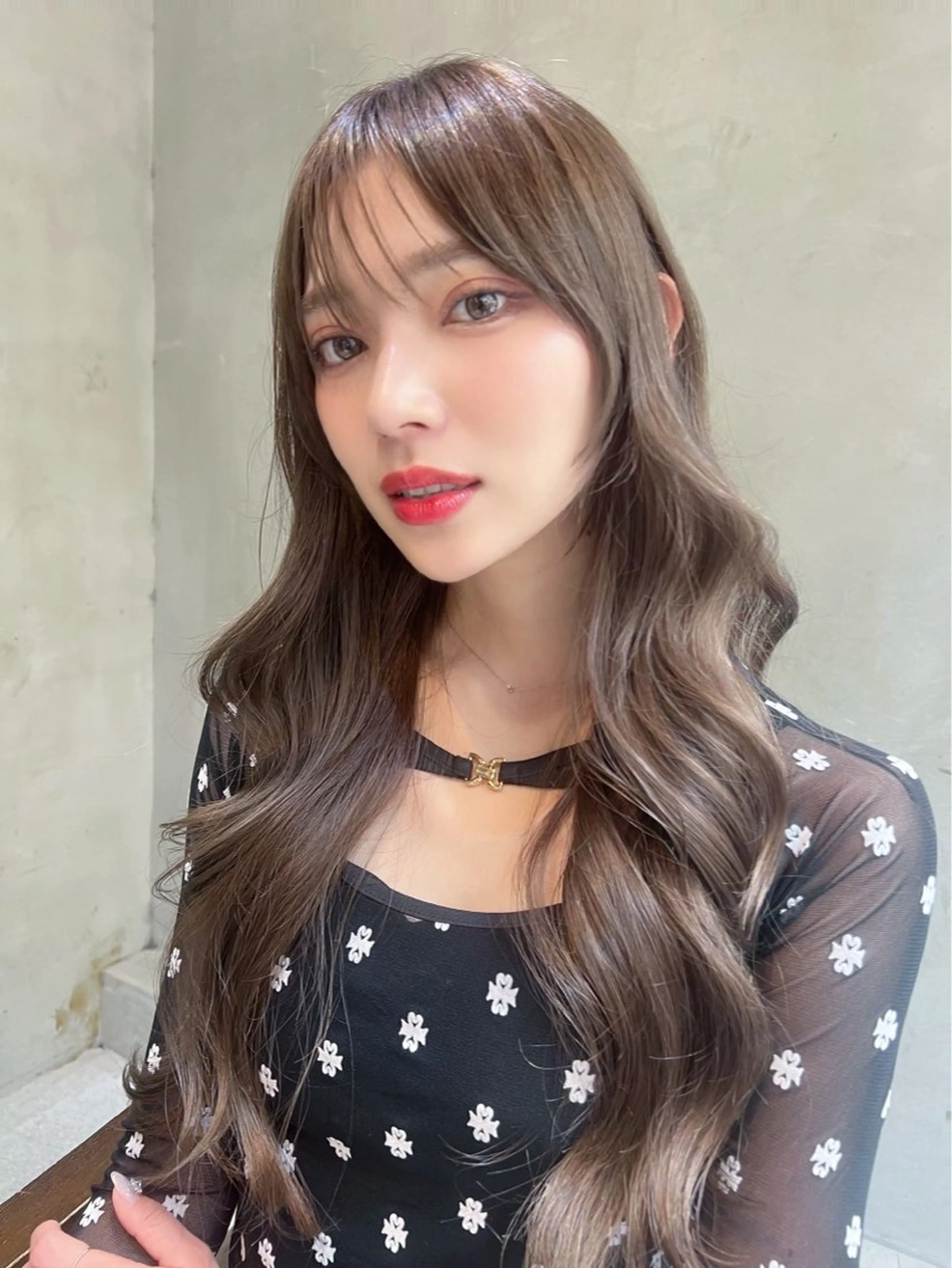 セミロング カラー ヘアカラー トリートメント 【銀座】艶髪/上品な カラー特化/涼/駅近のヘアスタイル