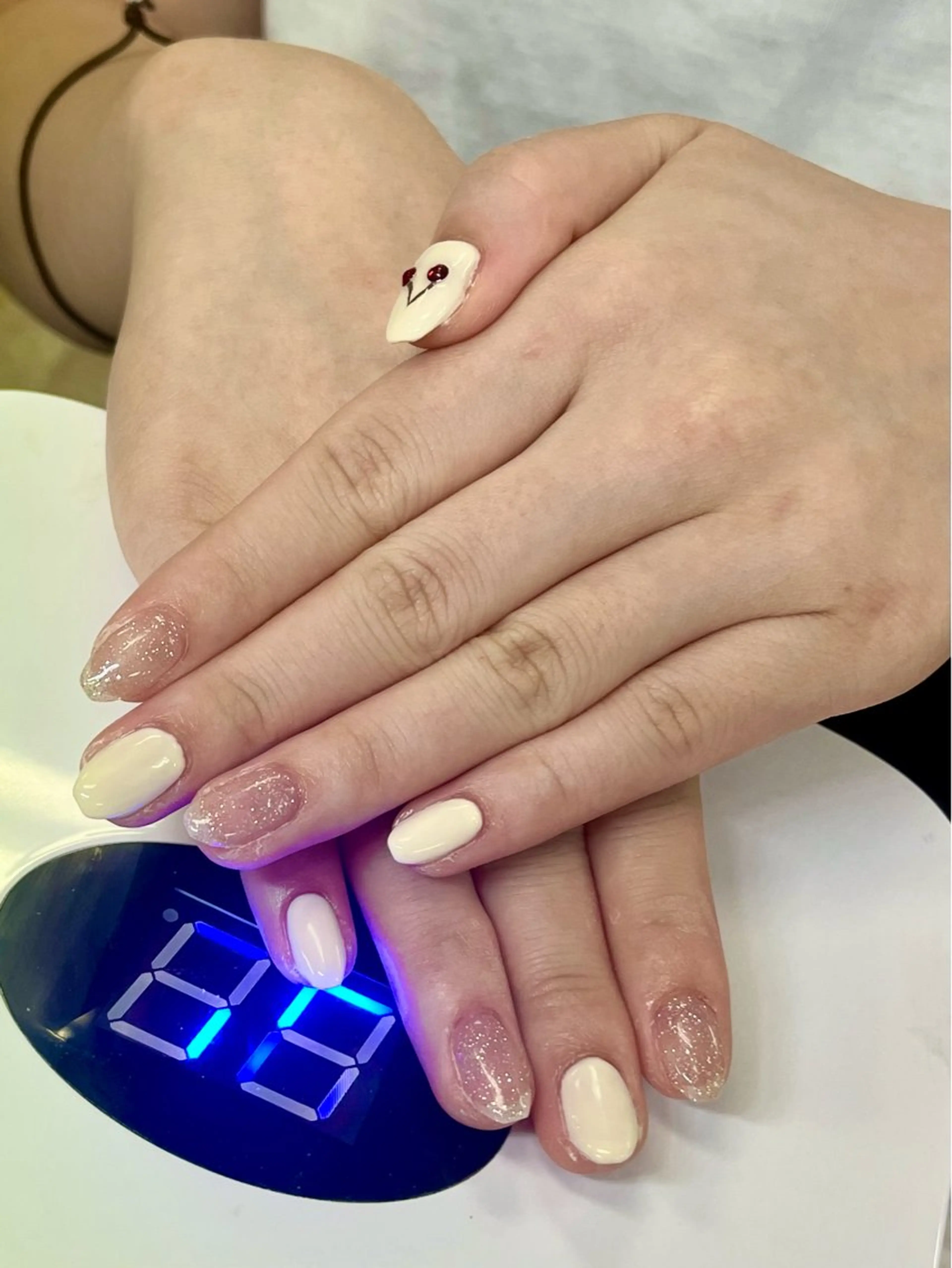 ネイル TRU NAIL & EYE 池袋店所属・TRU ゆうひのネイルデザイン