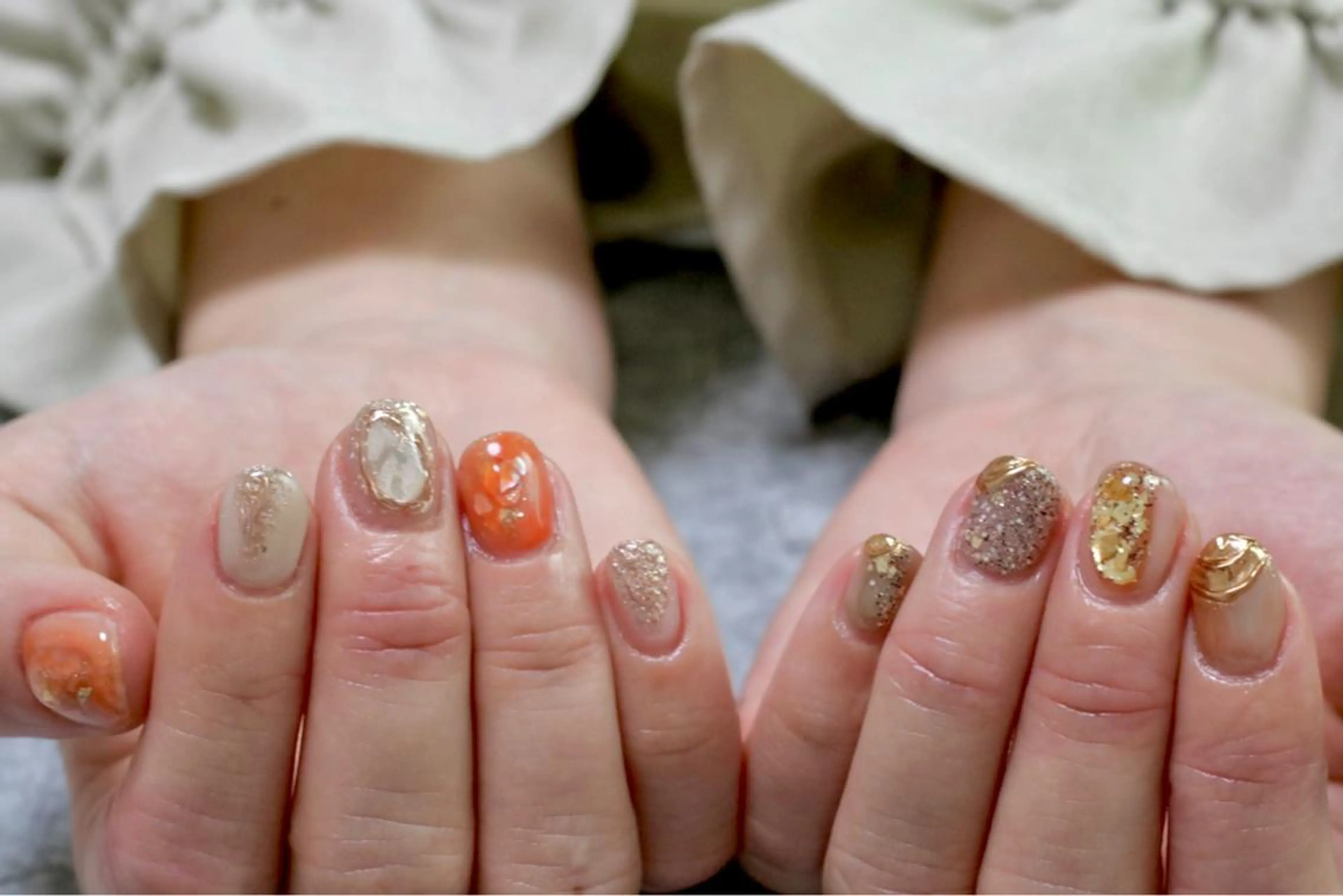 ネイル オーロラネイル カジュアル ジェルネイル ラメ(グリッター) マグネットネイル ハンドネイル MH Nailのネイルデザイン