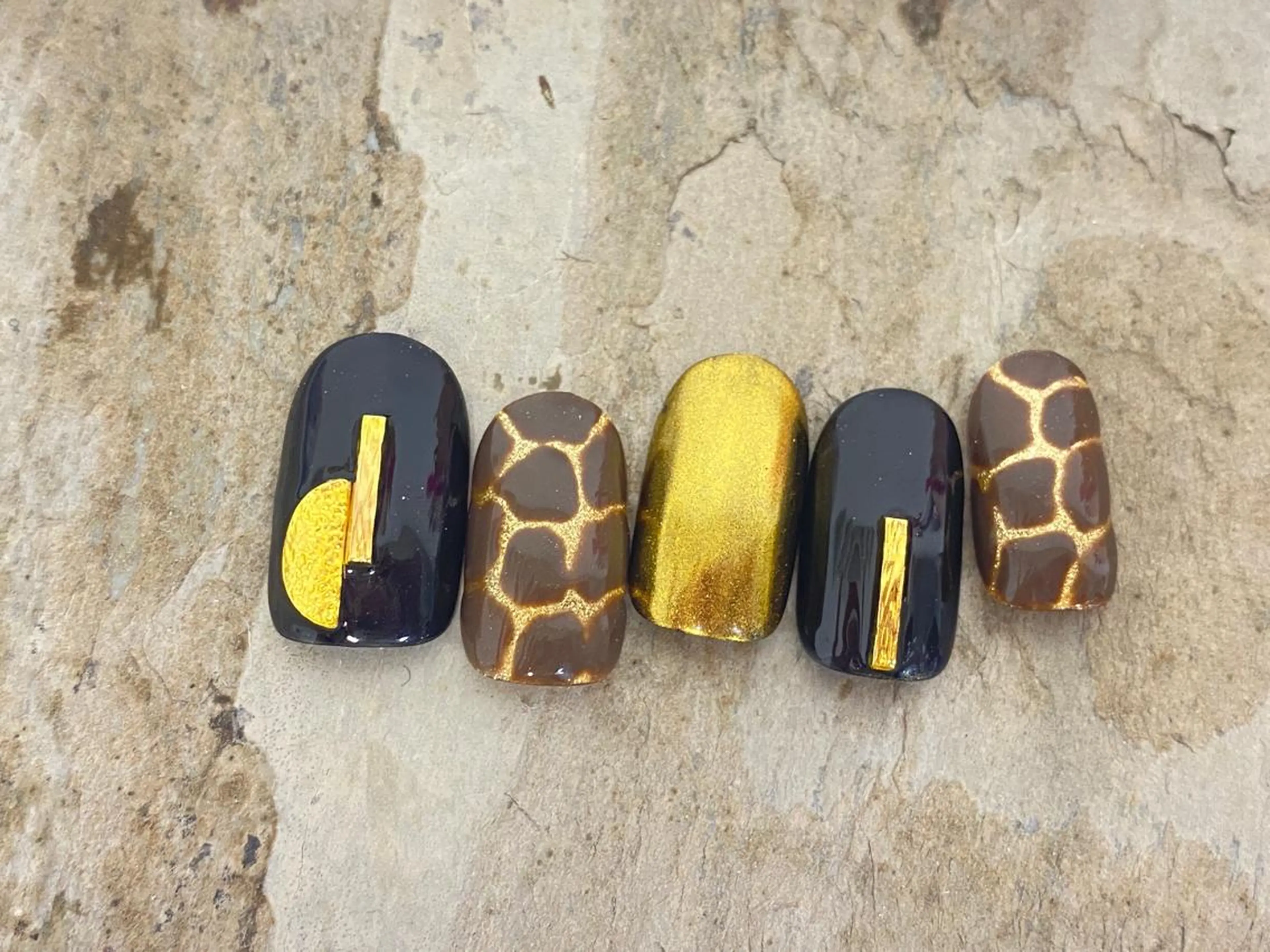 ネイル MOMO nailのネイルデザイン