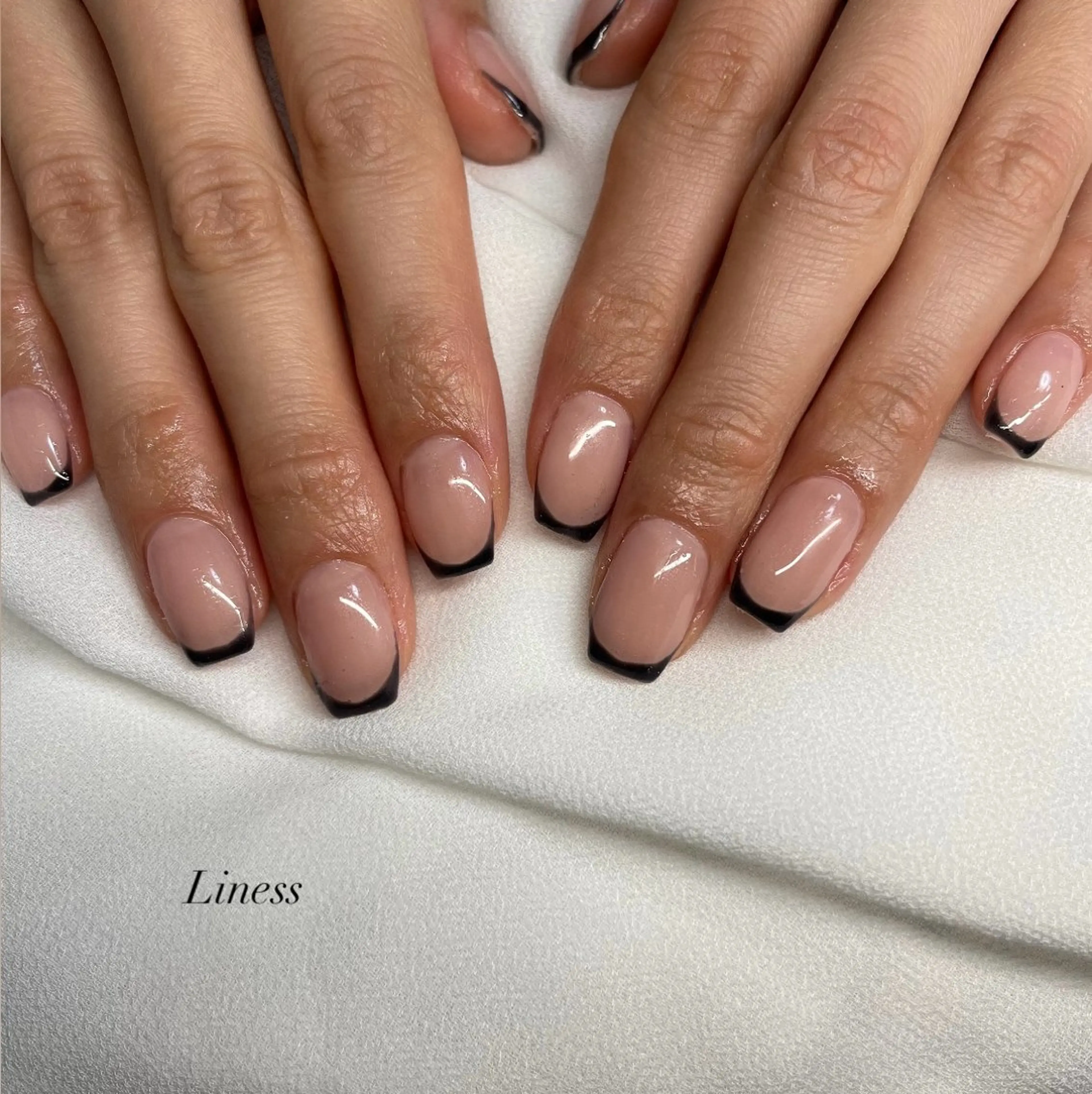 ネイル nailsalon Liness所属・nailsalon Linessのネイルデザイン