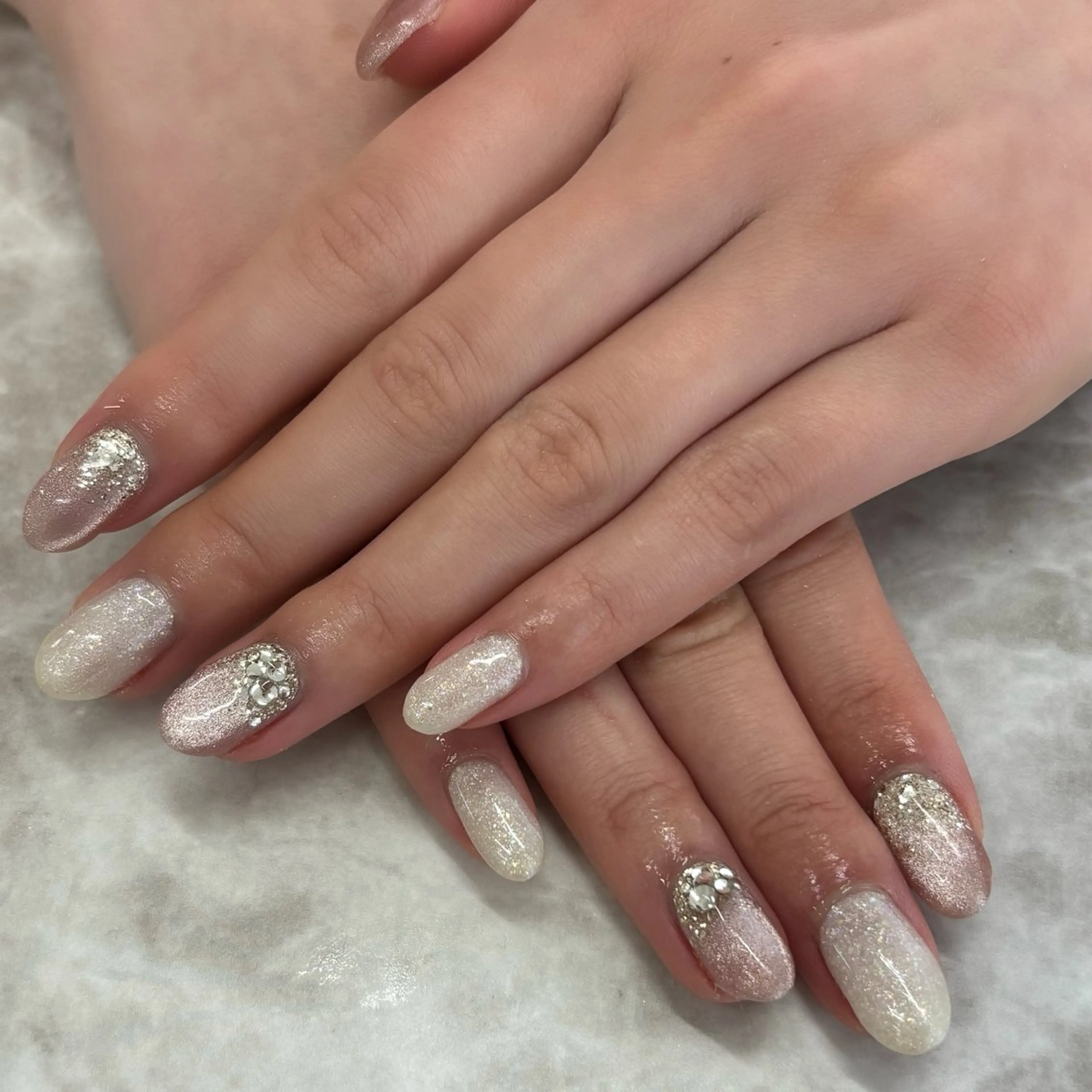 ネイル ハンドネイル K. Amiのネイルデザイン