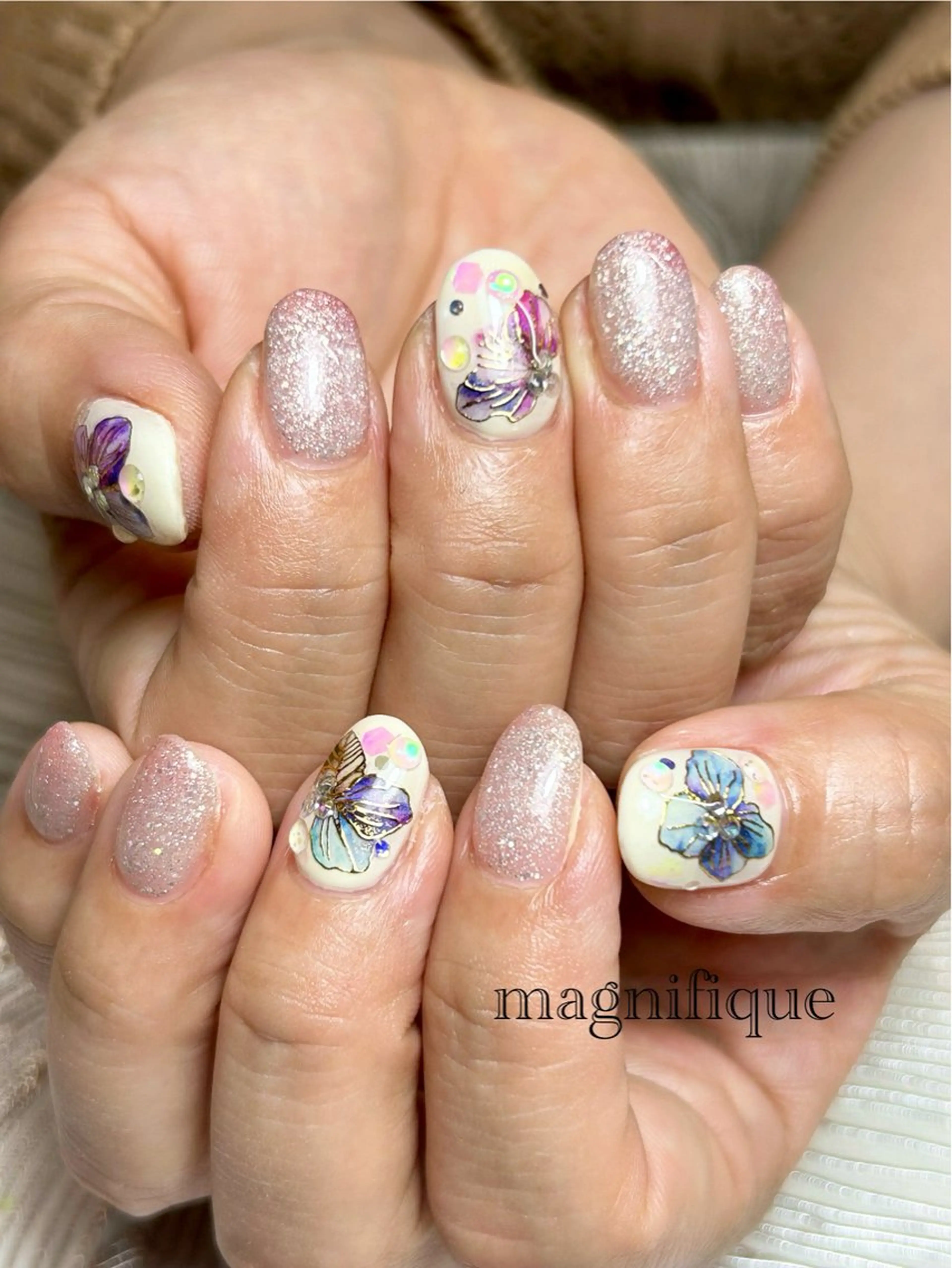 ネイル アートネイル フラワーネイル ラメ(グリッター) ロングネイル ショートネイル ハンドネイル プライベートサロン マニフィークのネイルデザイン