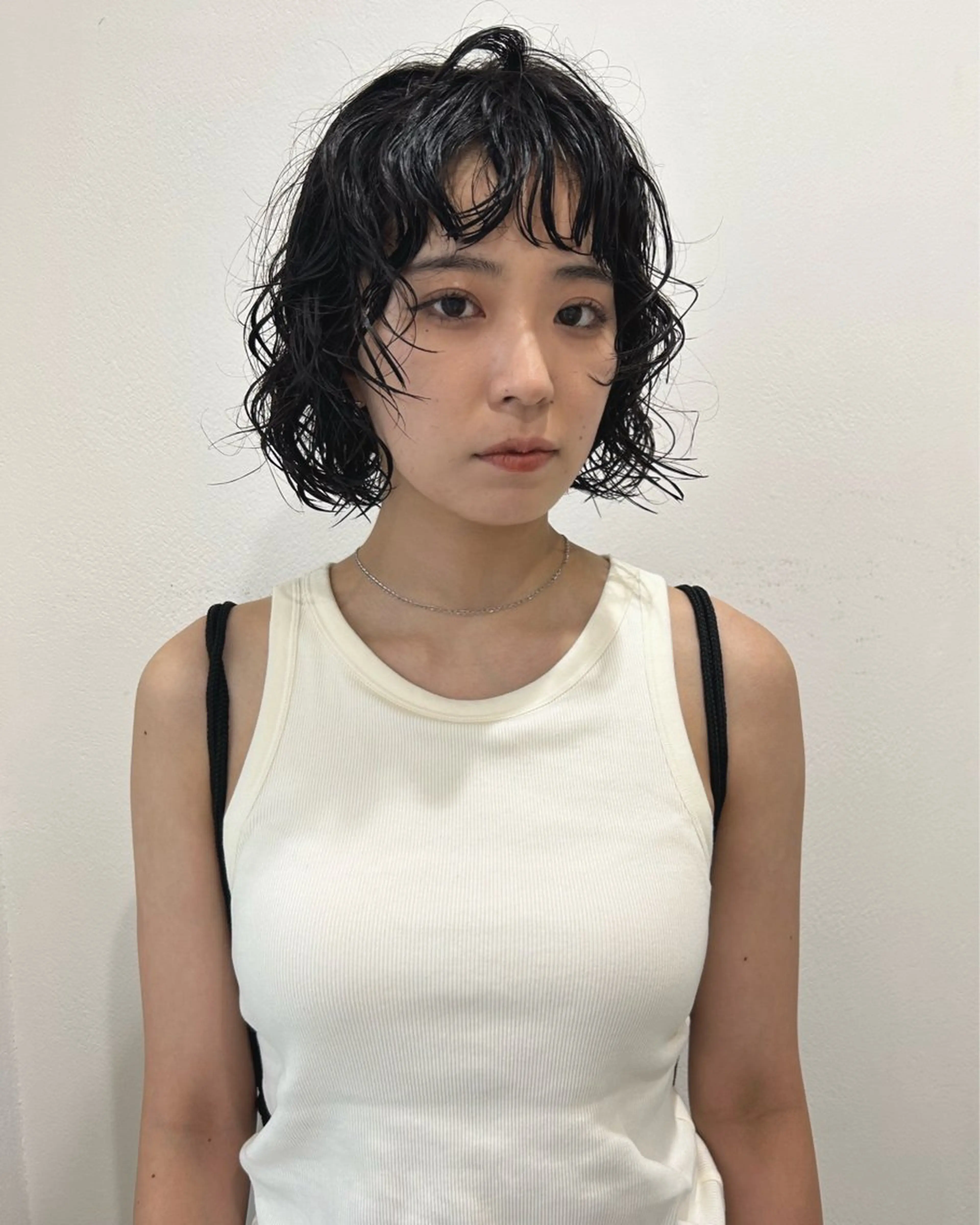 ショート パーマ ニュアンスパーマ カット パーマ トリートメント Loom.所属・村上雅人 ナチュラルモードのヘアスタイル