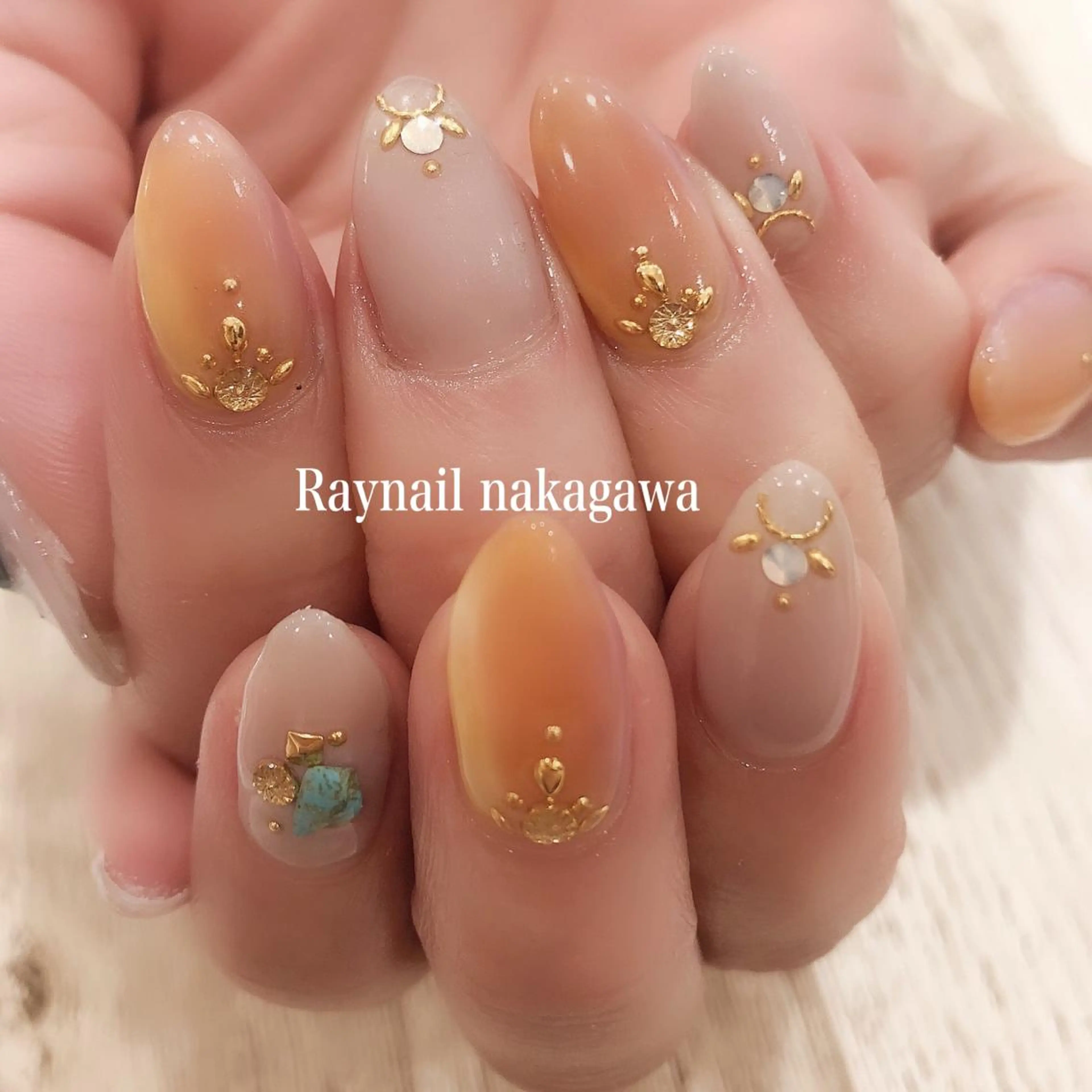 ネイル nailstudio ′ecole所属・nailstudio ′ecoleのネイルデザイン