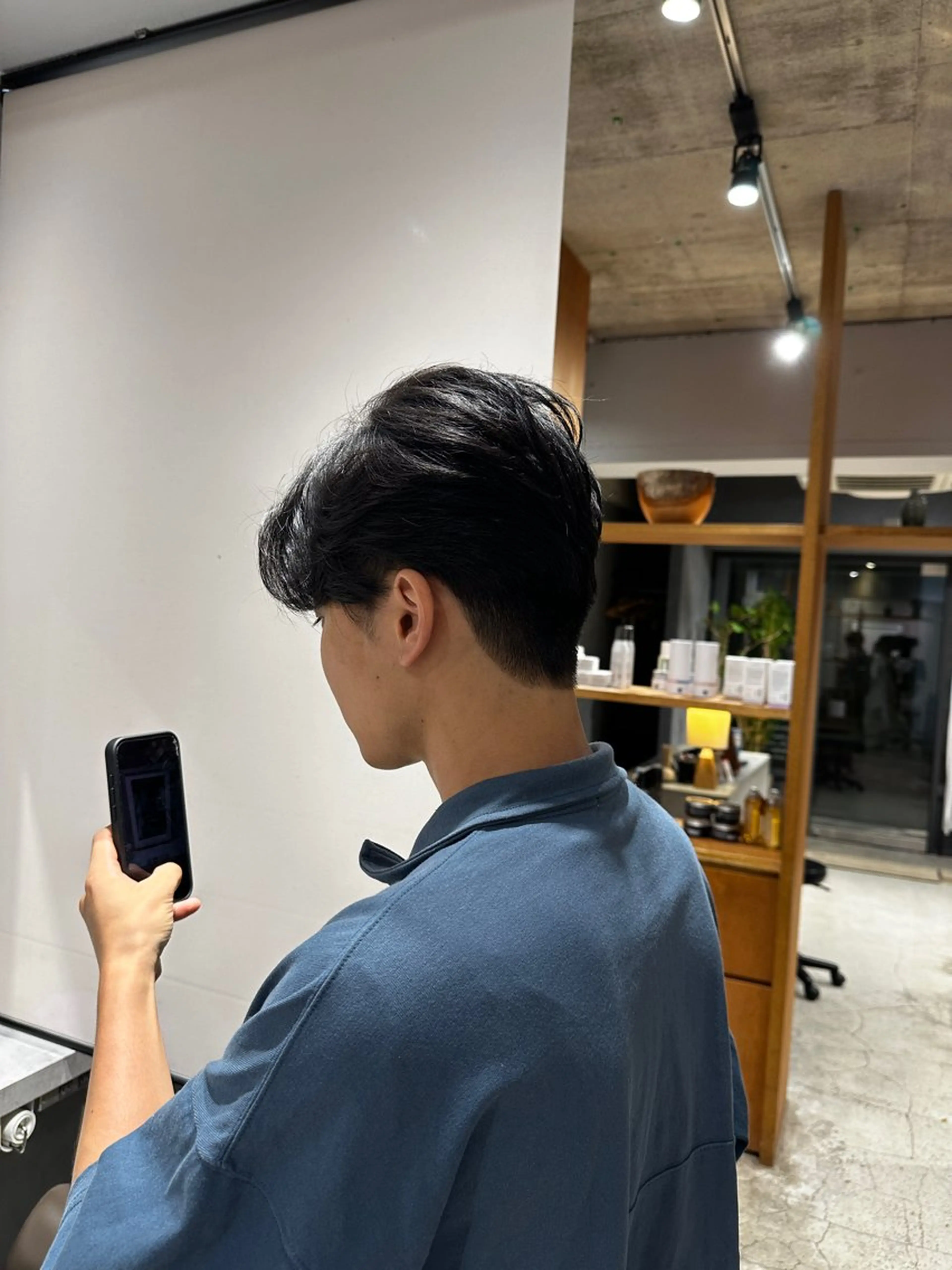 メンズ ビジネス 刈り上げ I ME MINE所属・井手口 佑弥のヘアスタイル