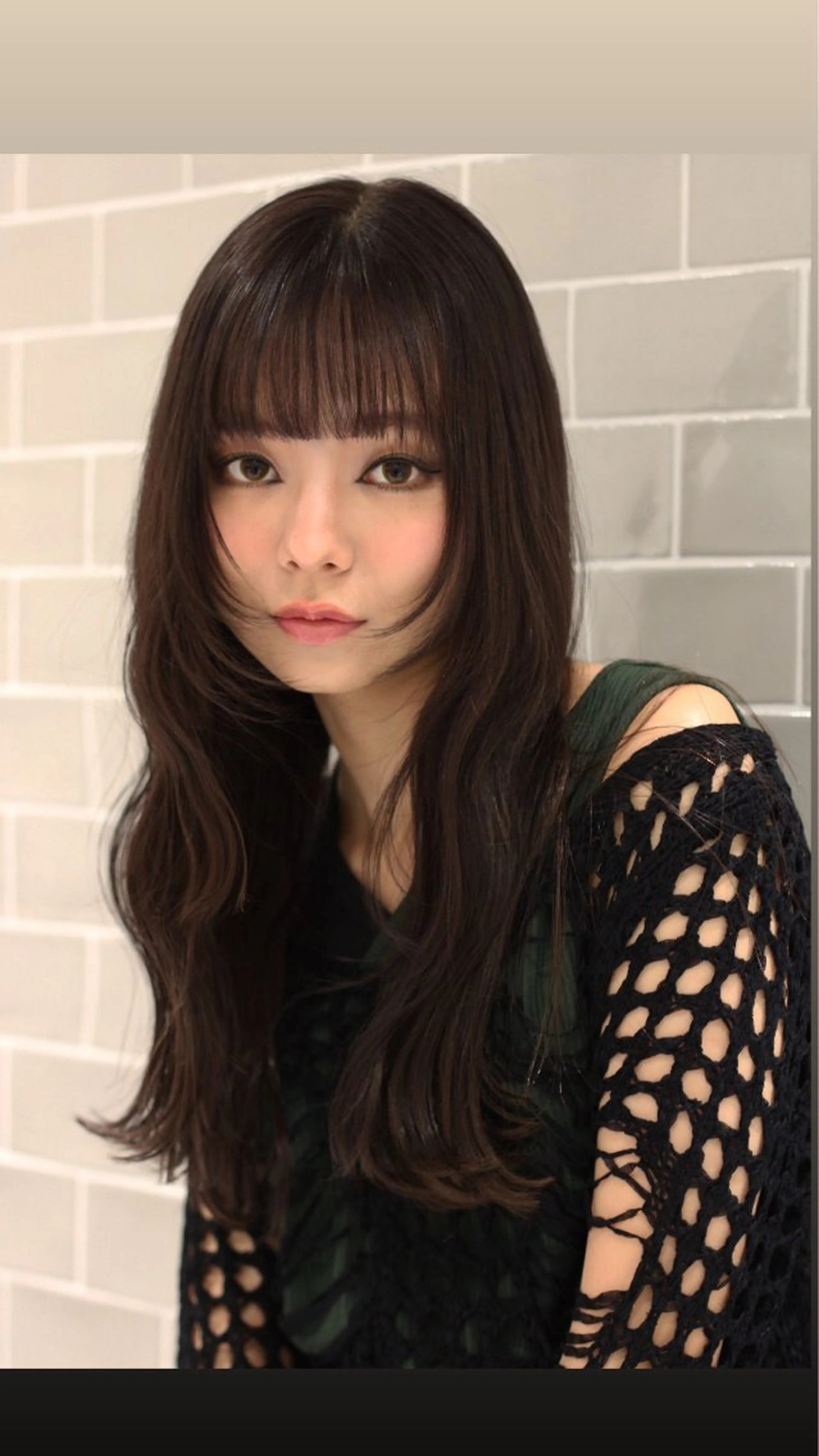 ロング 顔周りカット 姫カット レイヤーカット ロング ウルフカット salowin新宿三丁目店所属・🖤小顔ボブ/ウルフ レイヤー🖤山本諒のヘアスタイル