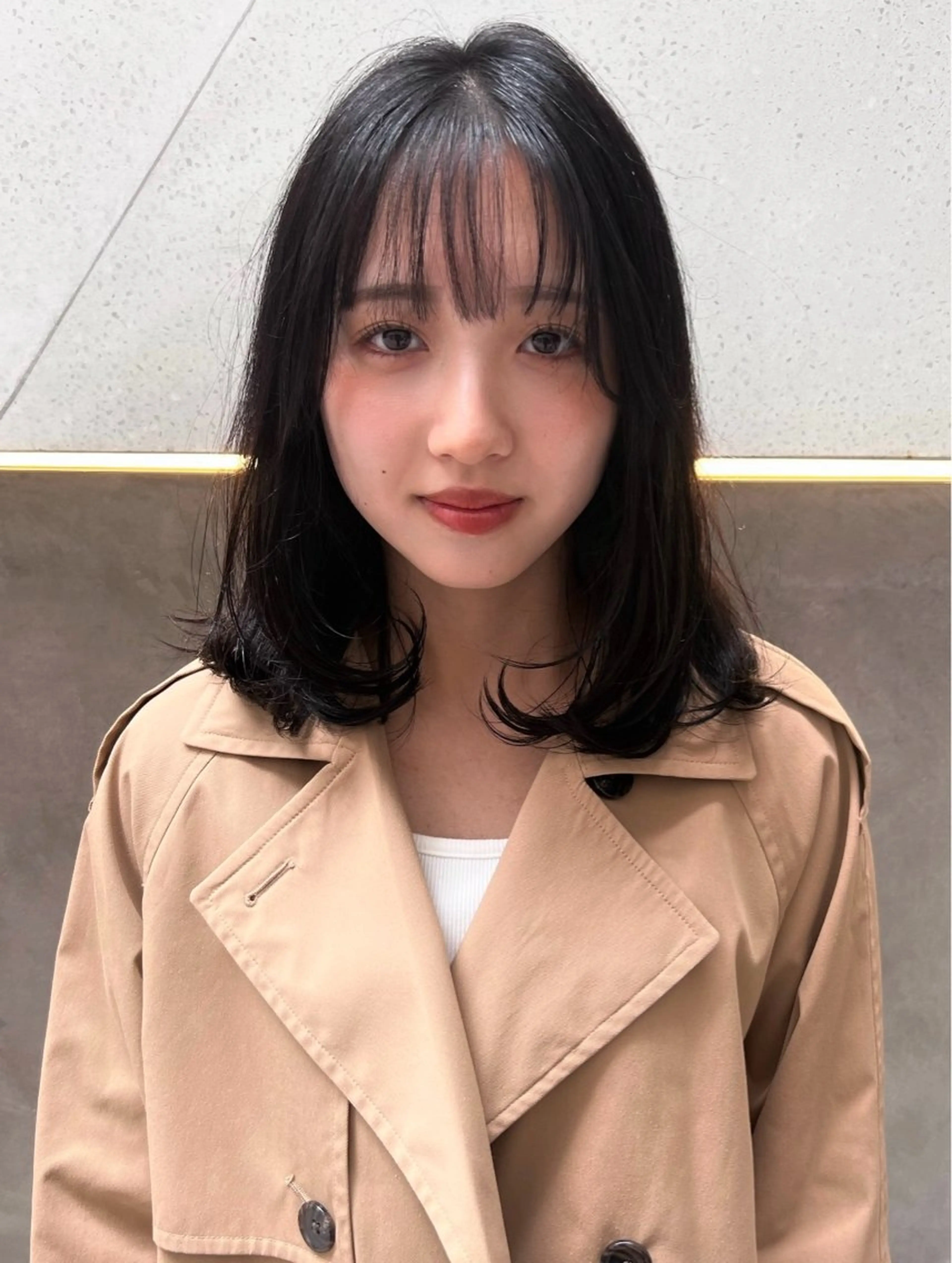 ミディアム カラー 黒髪 ヘアカラー 有賀 颯天のヘアスタイル