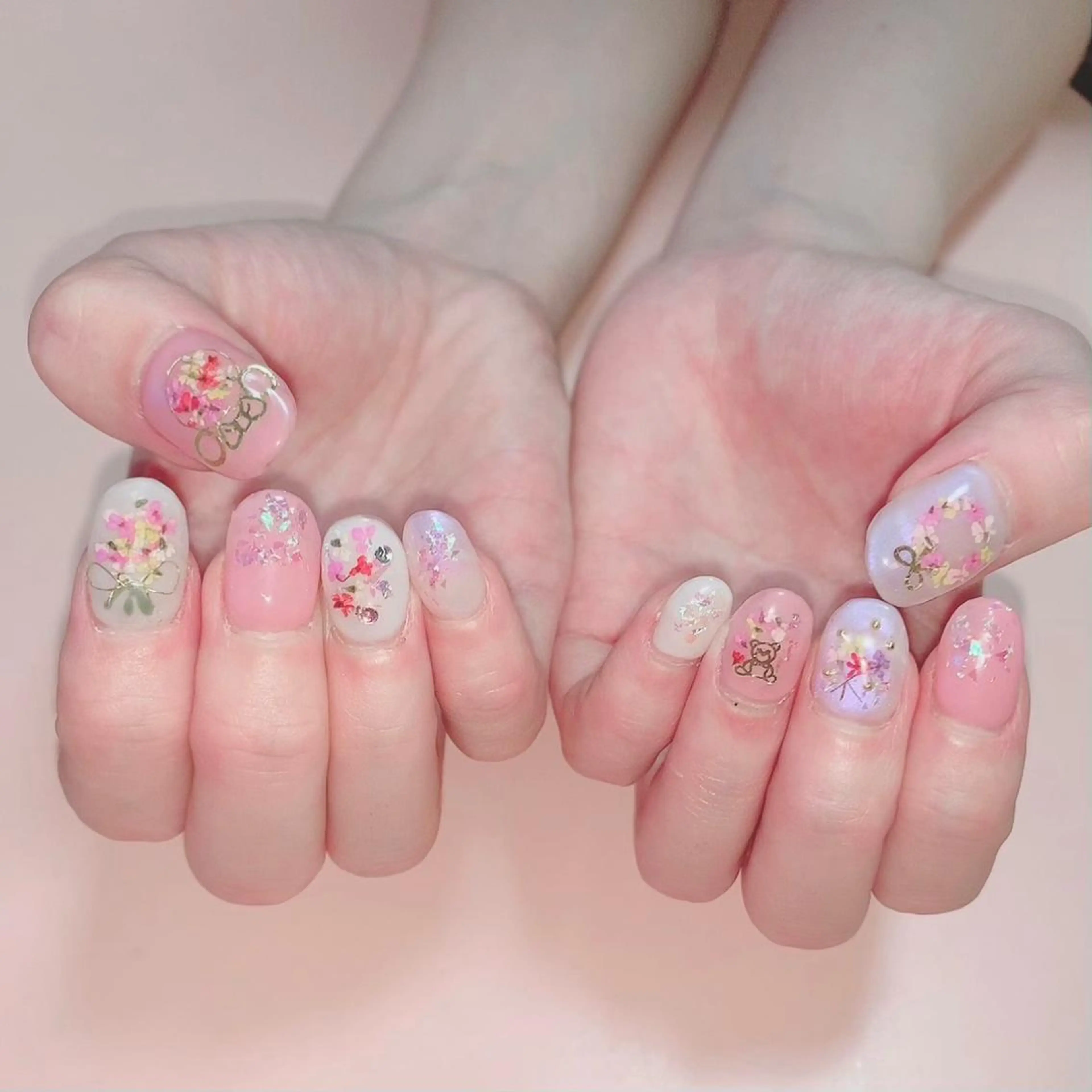 ネイル フラワーネイル ハンドネイル シェアサロンLei.g(レイジー)所属・3Dアートネイル💗 都築レナのネイルデザイン