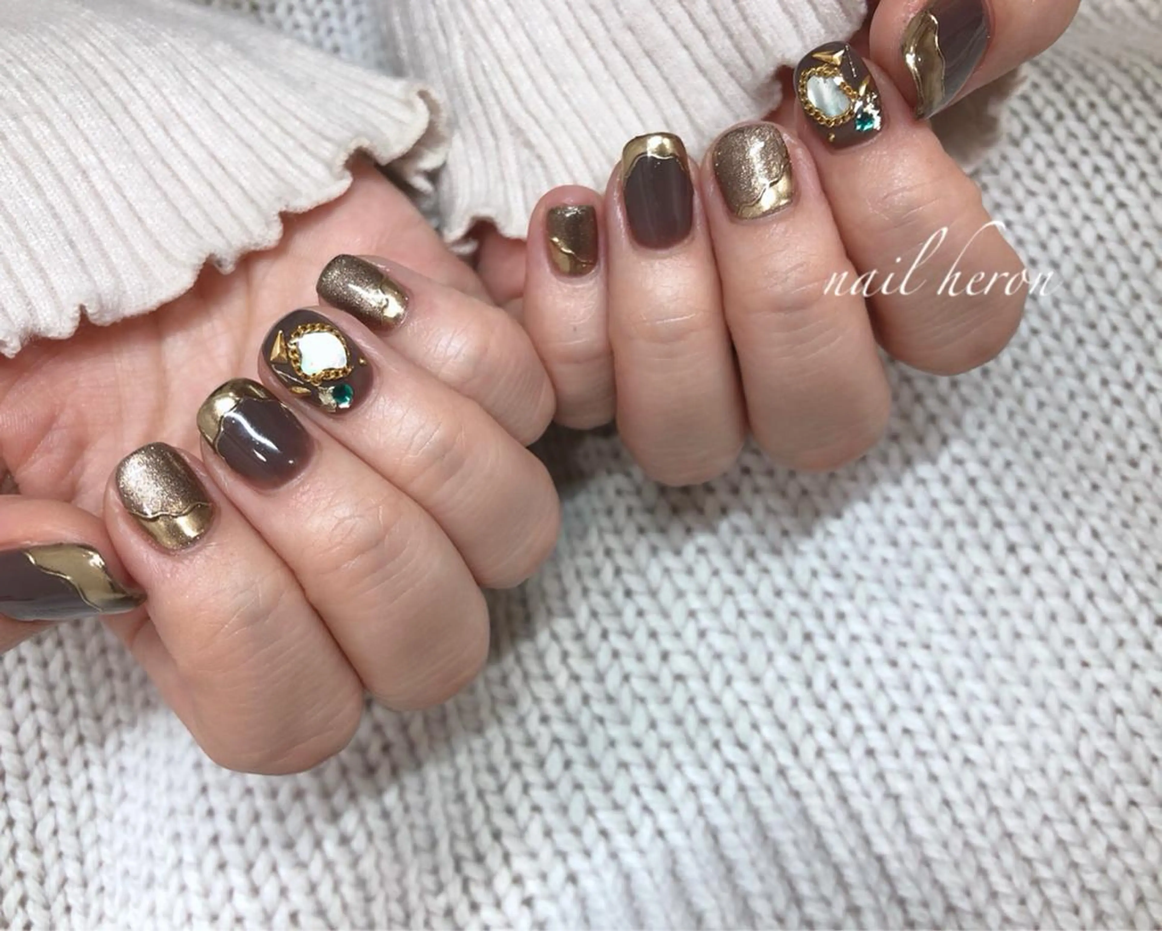 ネイル ブラウン ゴールド ミラーネイル ハンドネイル nail heron所属・saki_ nail heronのその他イメージ