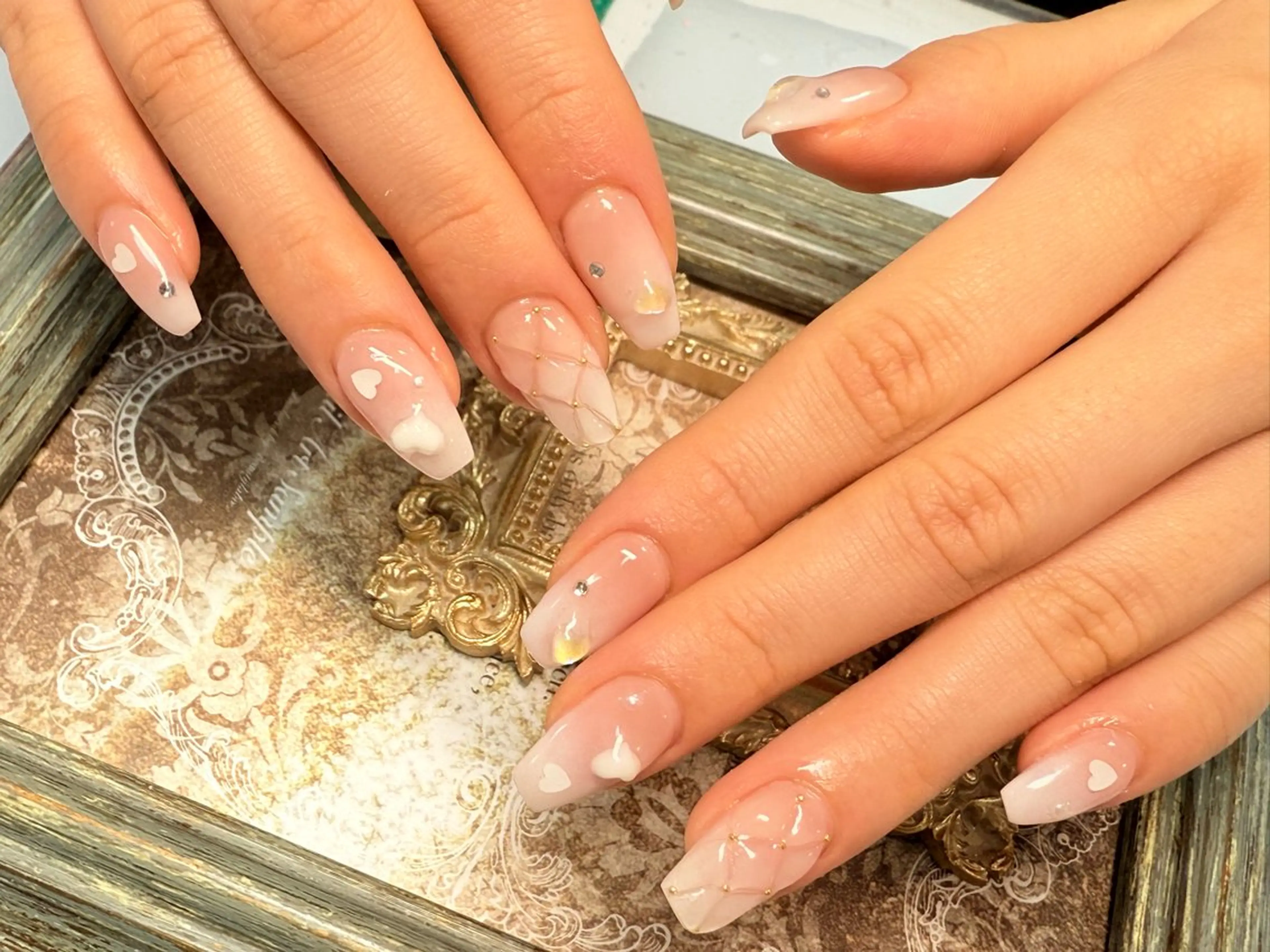 ネイル ハンドネイル JOJOネイル所属・JOJO ネイルのネイルデザイン