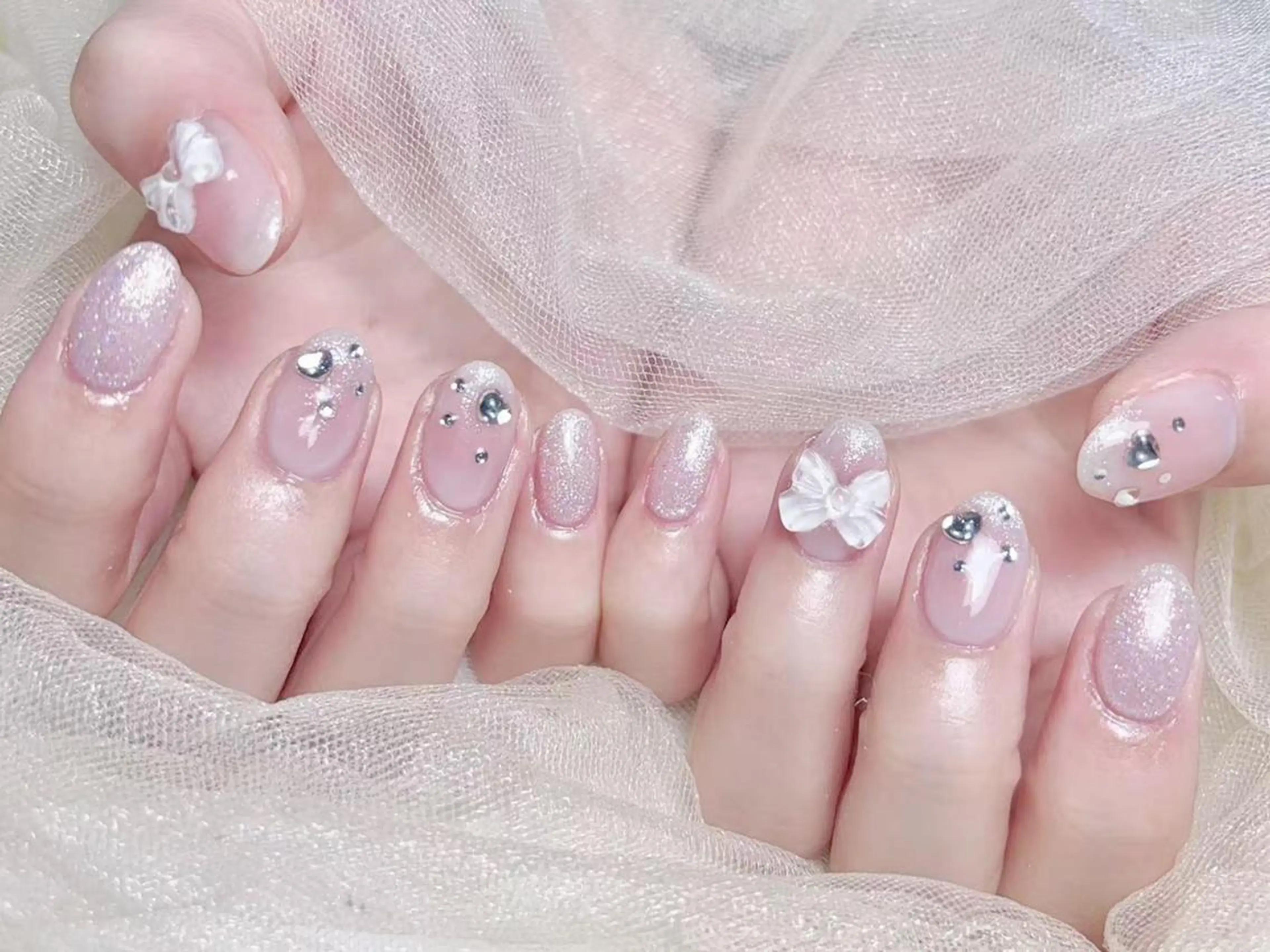 ネイル アートネイル オーロラネイル チークネイル 成人式 長さ出し Mia Miaのネイルデザイン