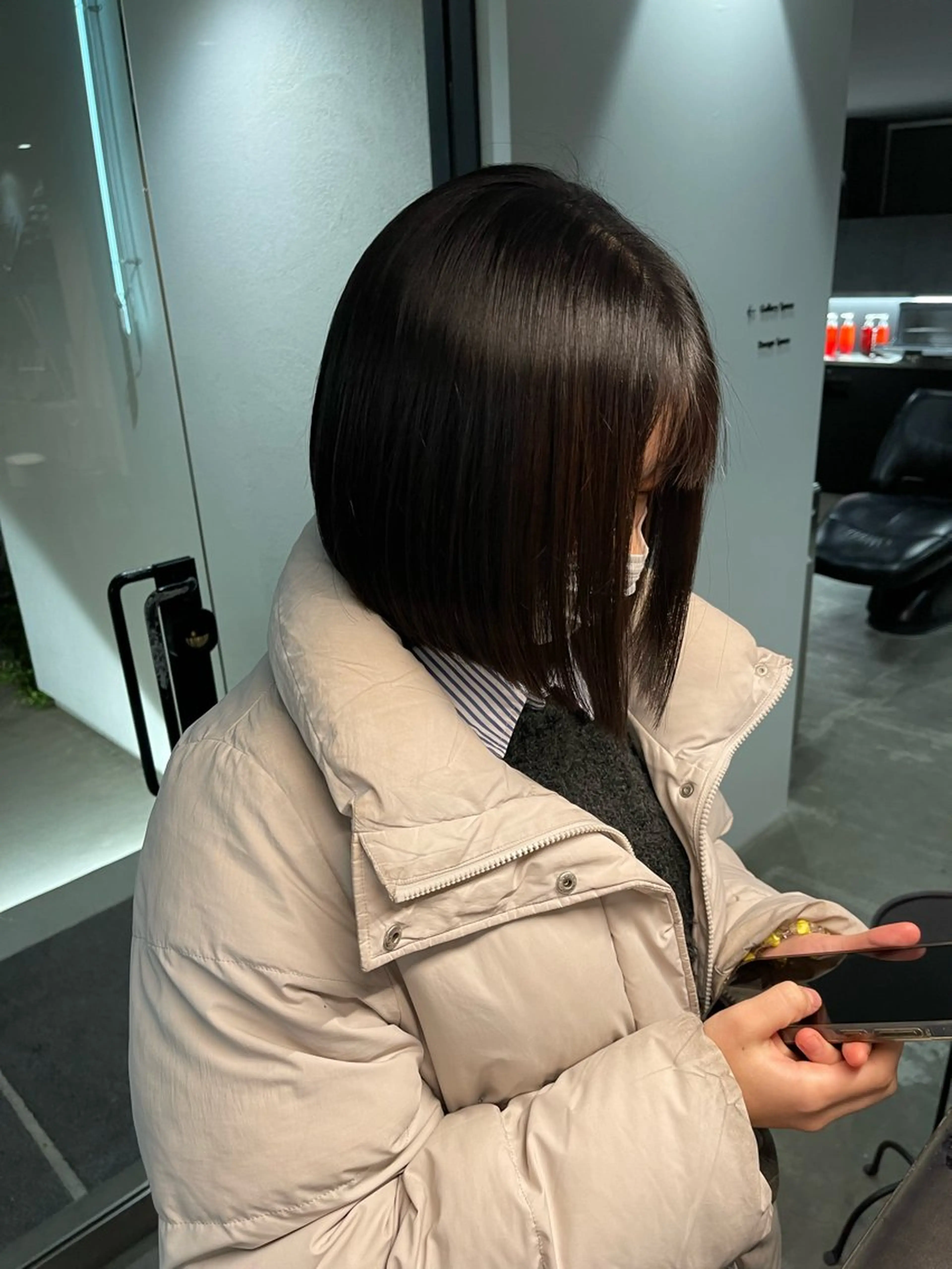 ミディアム カラー 黒髪 inchelsea ririkaのヘアスタイル