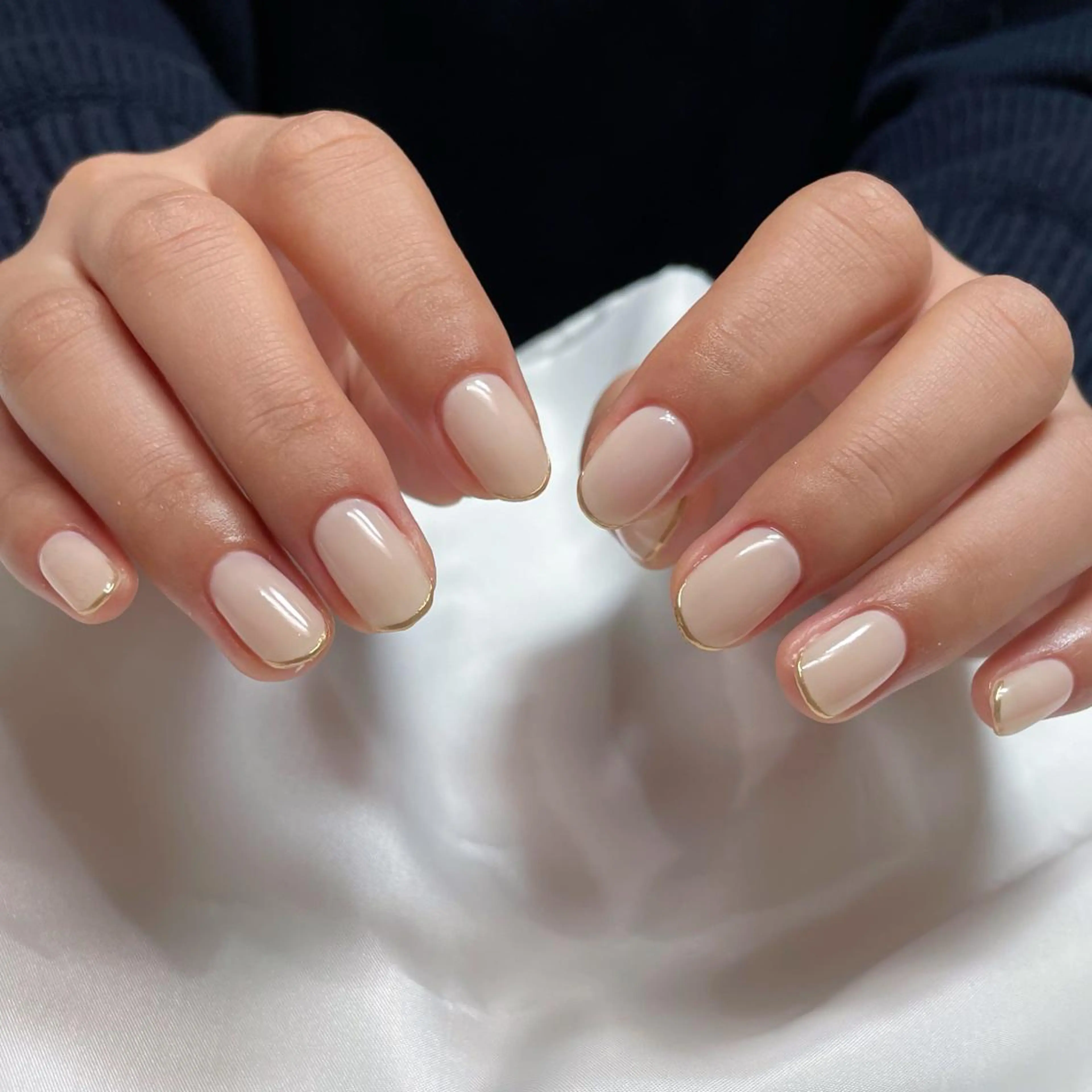 ネイル アートネイル ミラーネイル ハンドネイル reika .のネイルデザイン