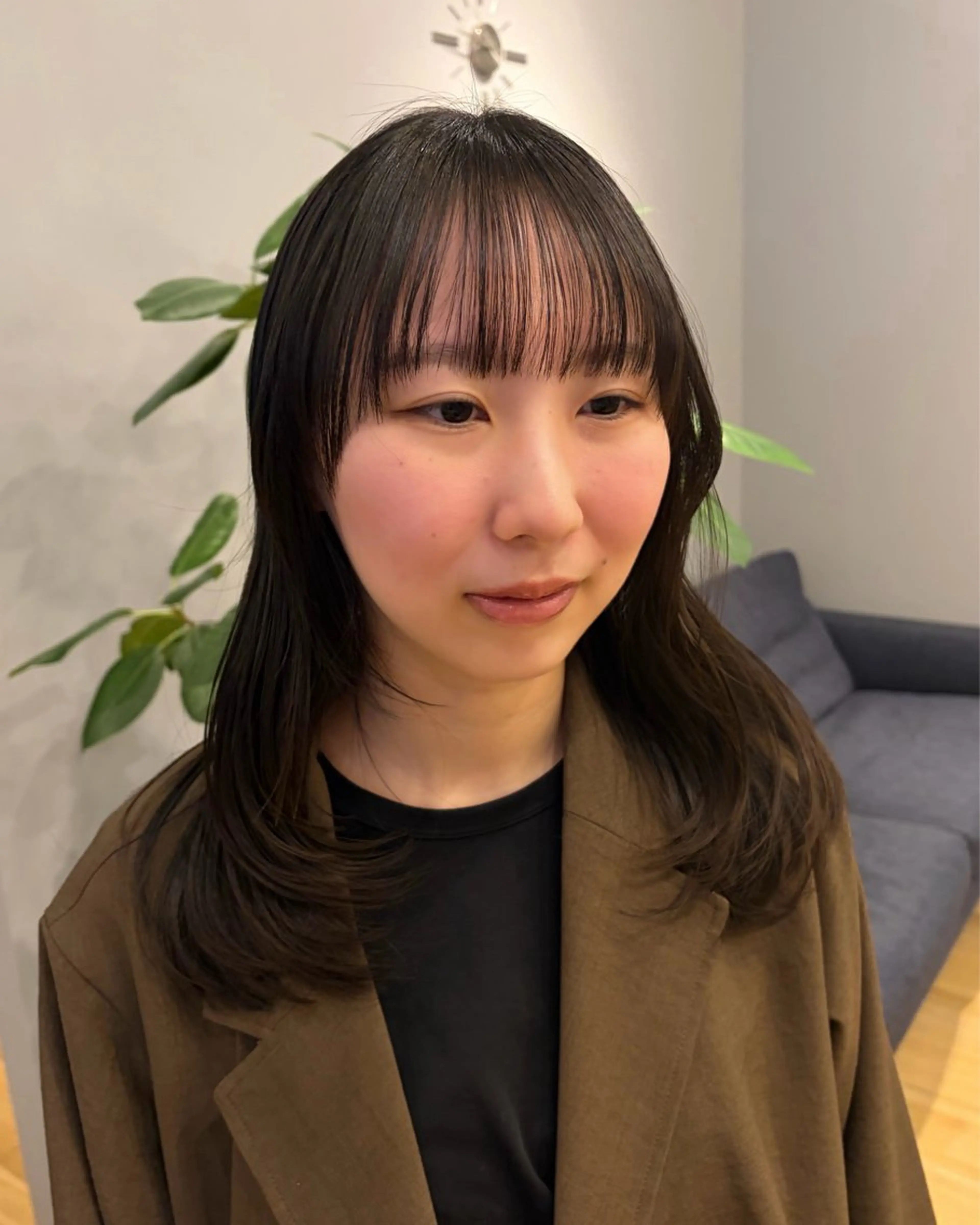 セミロング レイヤーカット カット 田中 優菜のヘアスタイル