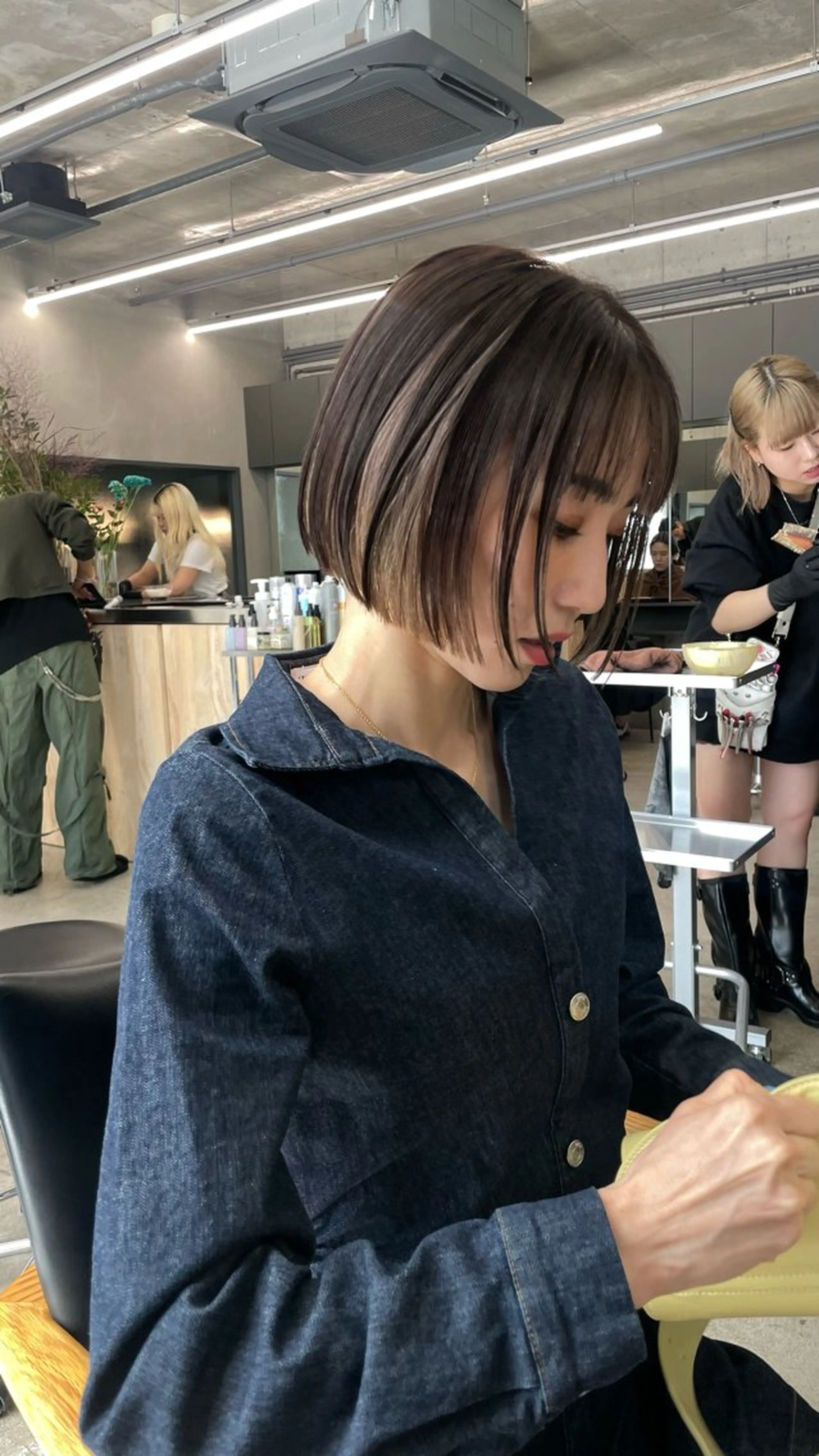 ミディアム カット ヘアカラー トリートメント 佐伯 和佳のヘアスタイル