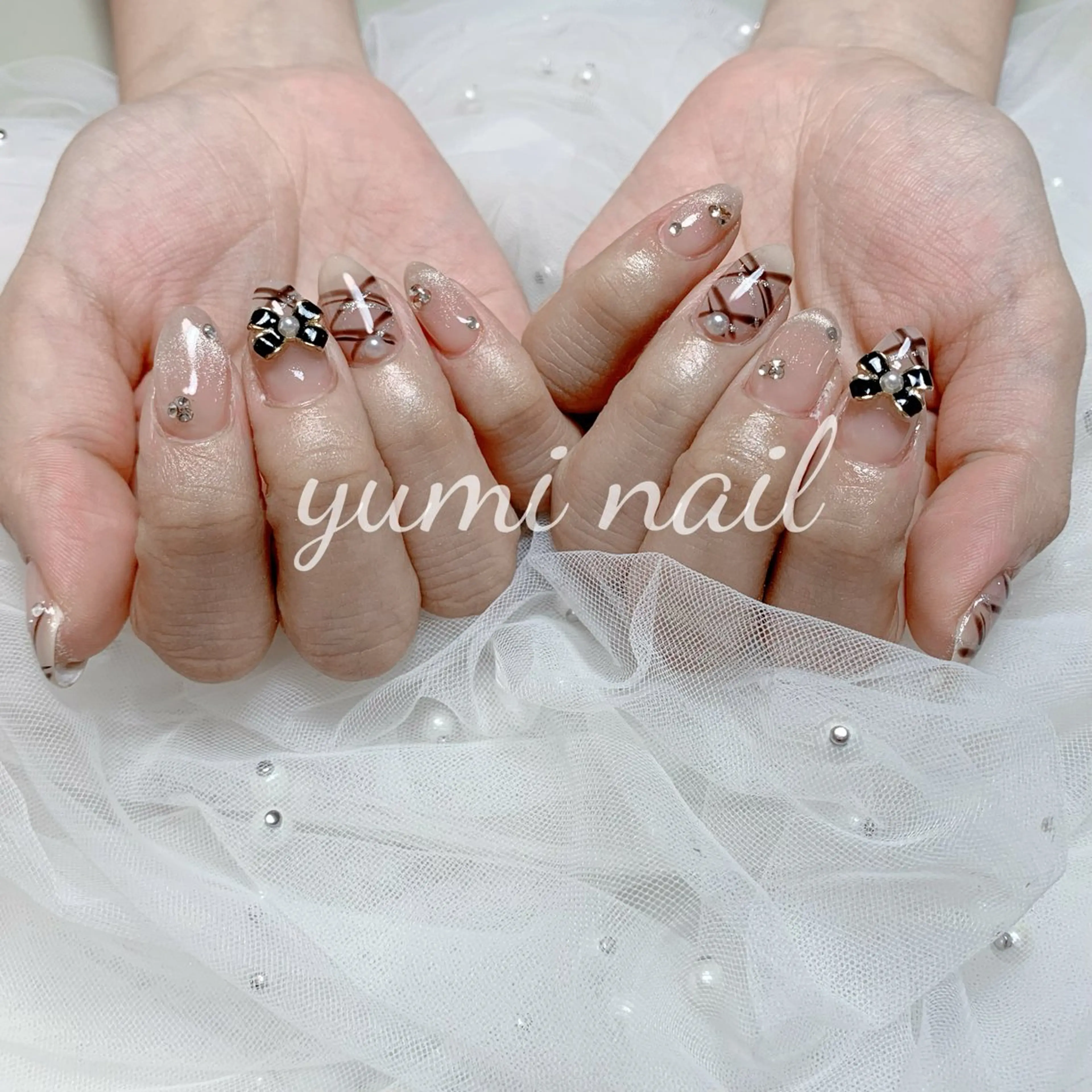 ネイル shineジェル& チップ長さだしのネイルデザイン