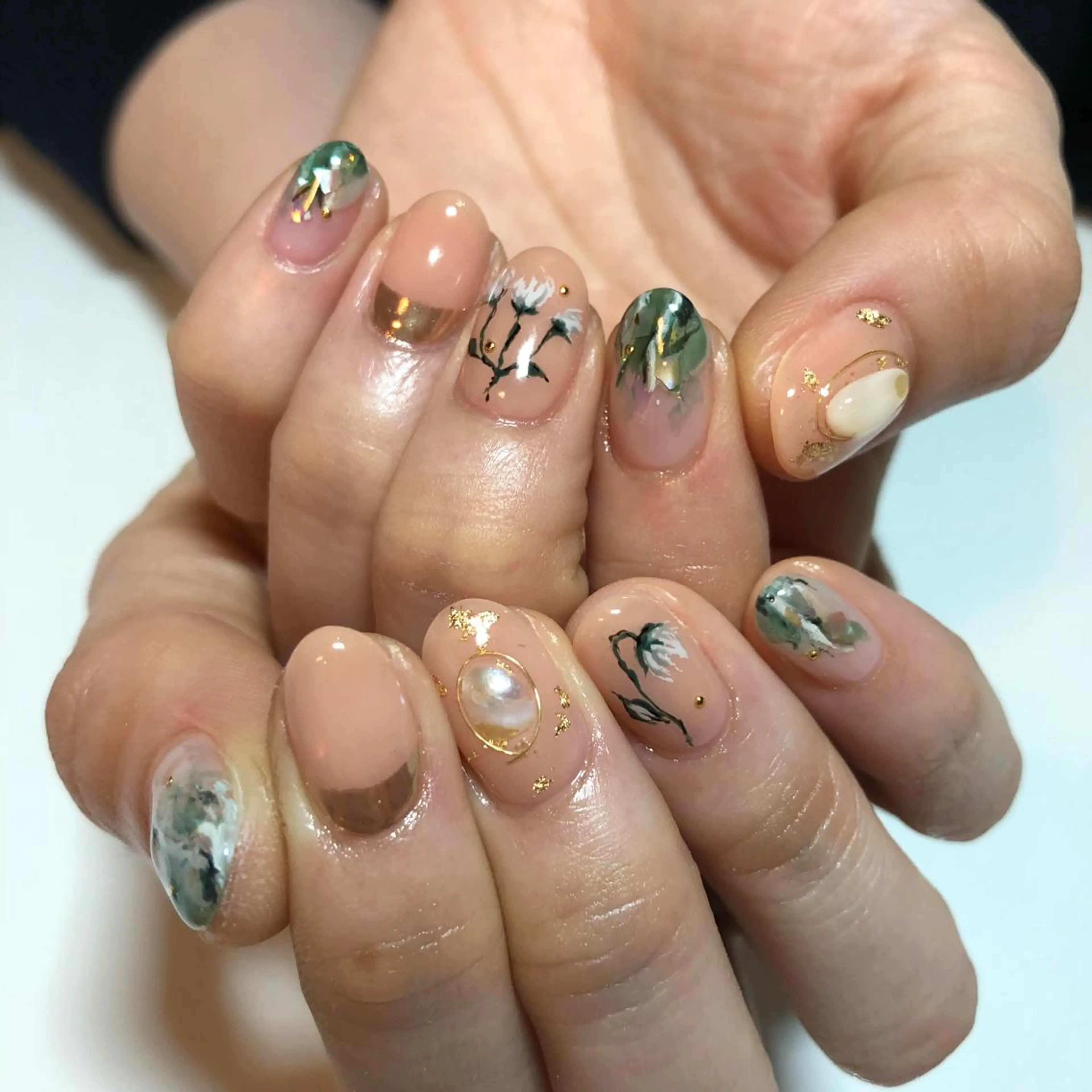 ネイル ニュアンスネイル g-up nail所属・米田 律子のネイルデザイン