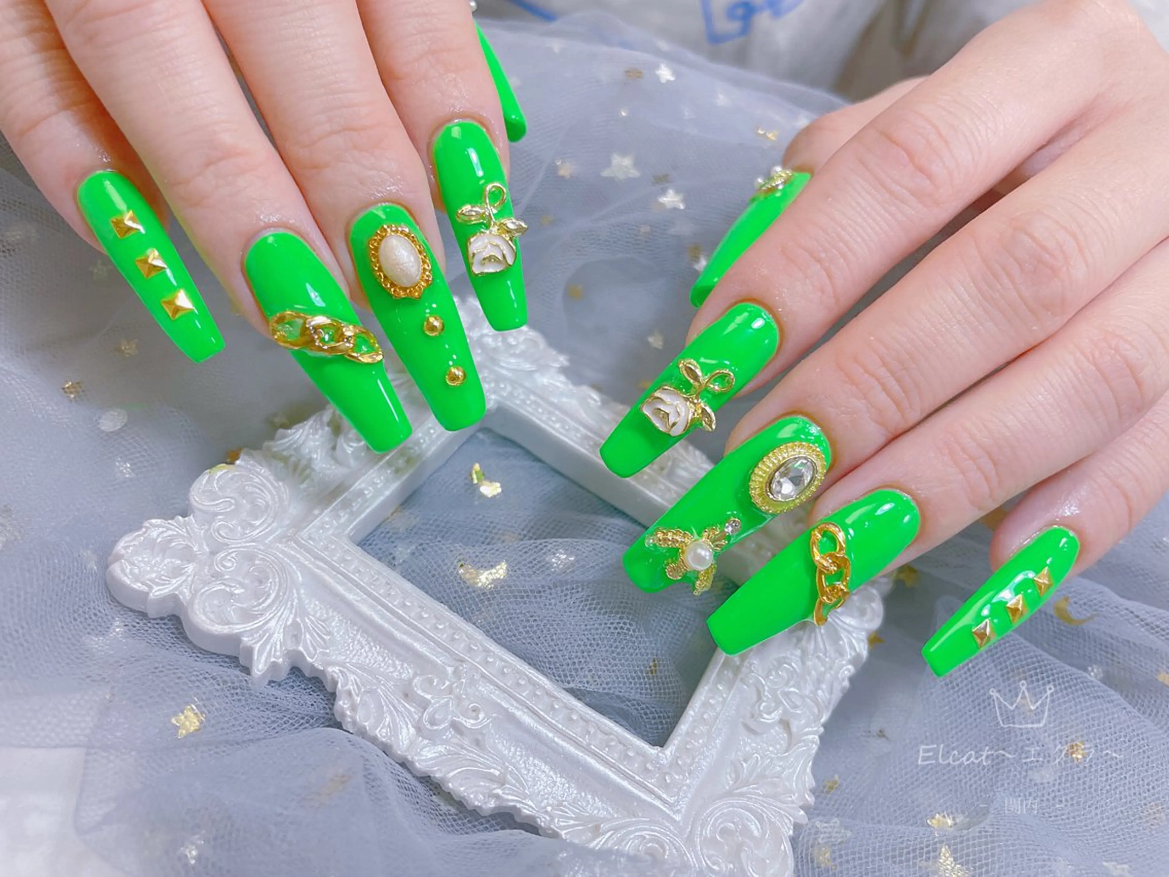 ネイル ハンドネイル ネイルサロンエクラ 🫧Shizukaのネイルデザイン