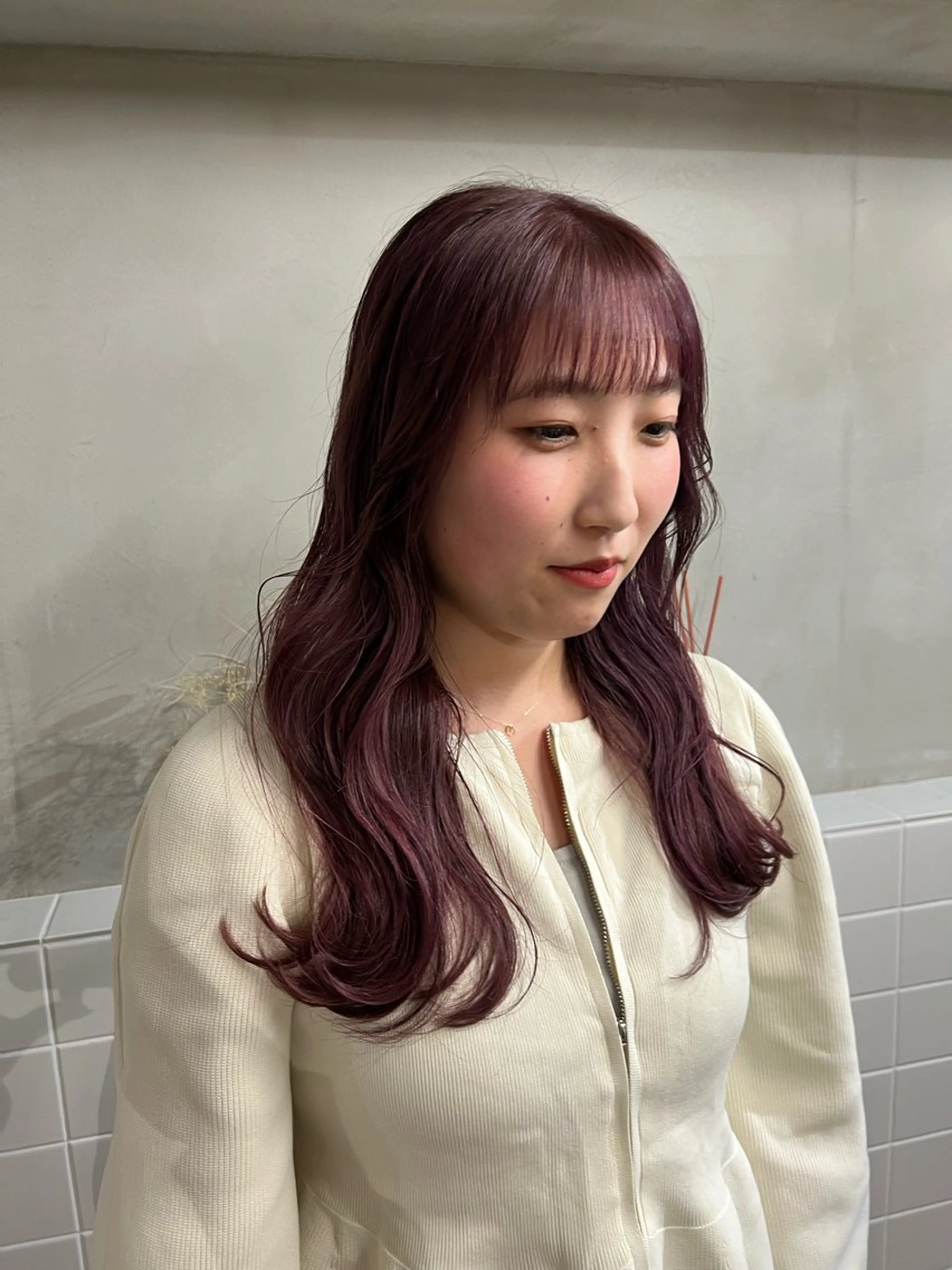 セミロング ヘアカラー Loem【ロエム】所属・RINA 【Loem】のヘアスタイル