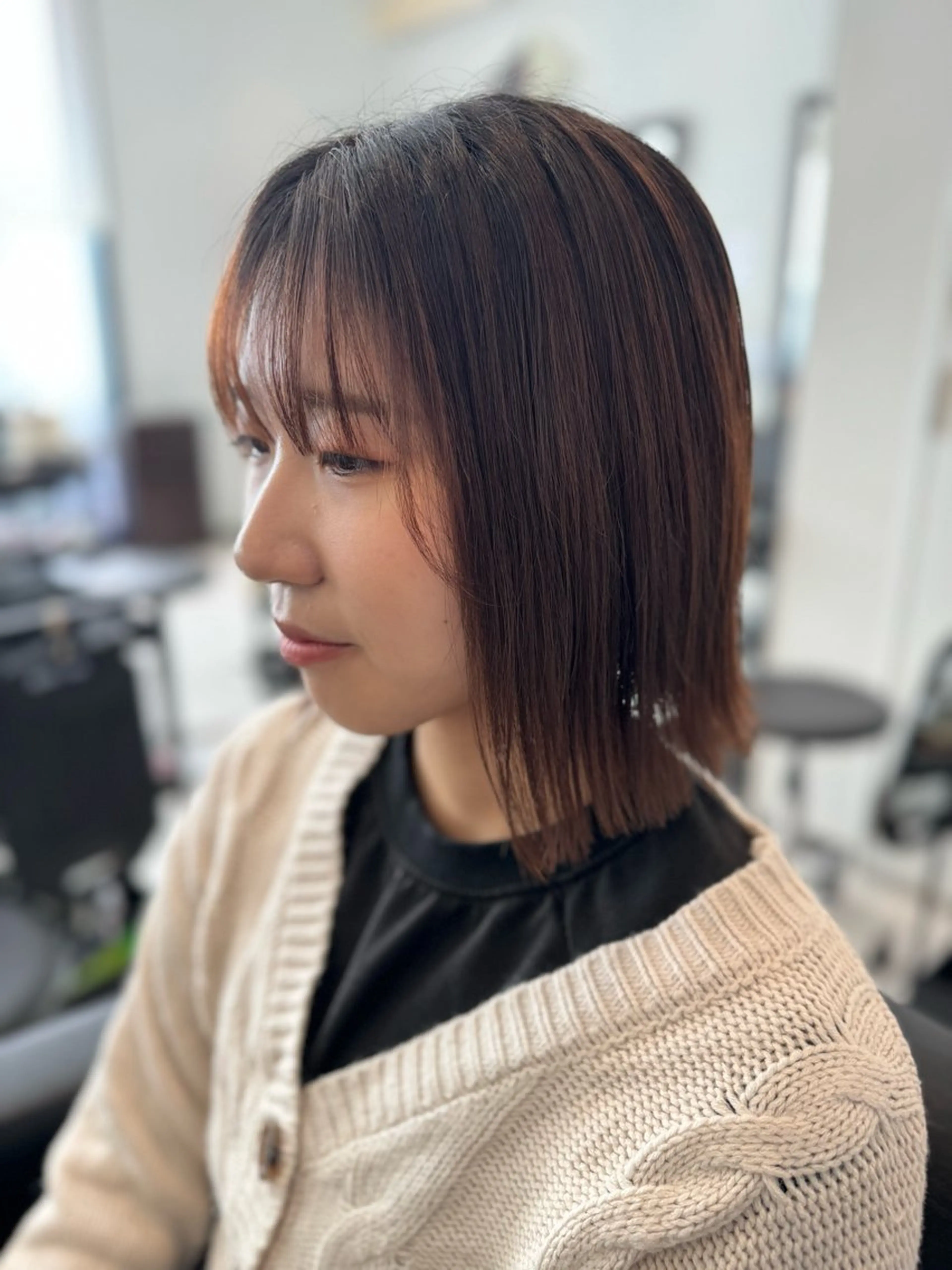 ミディアム CHIC 蘭のヘアスタイル