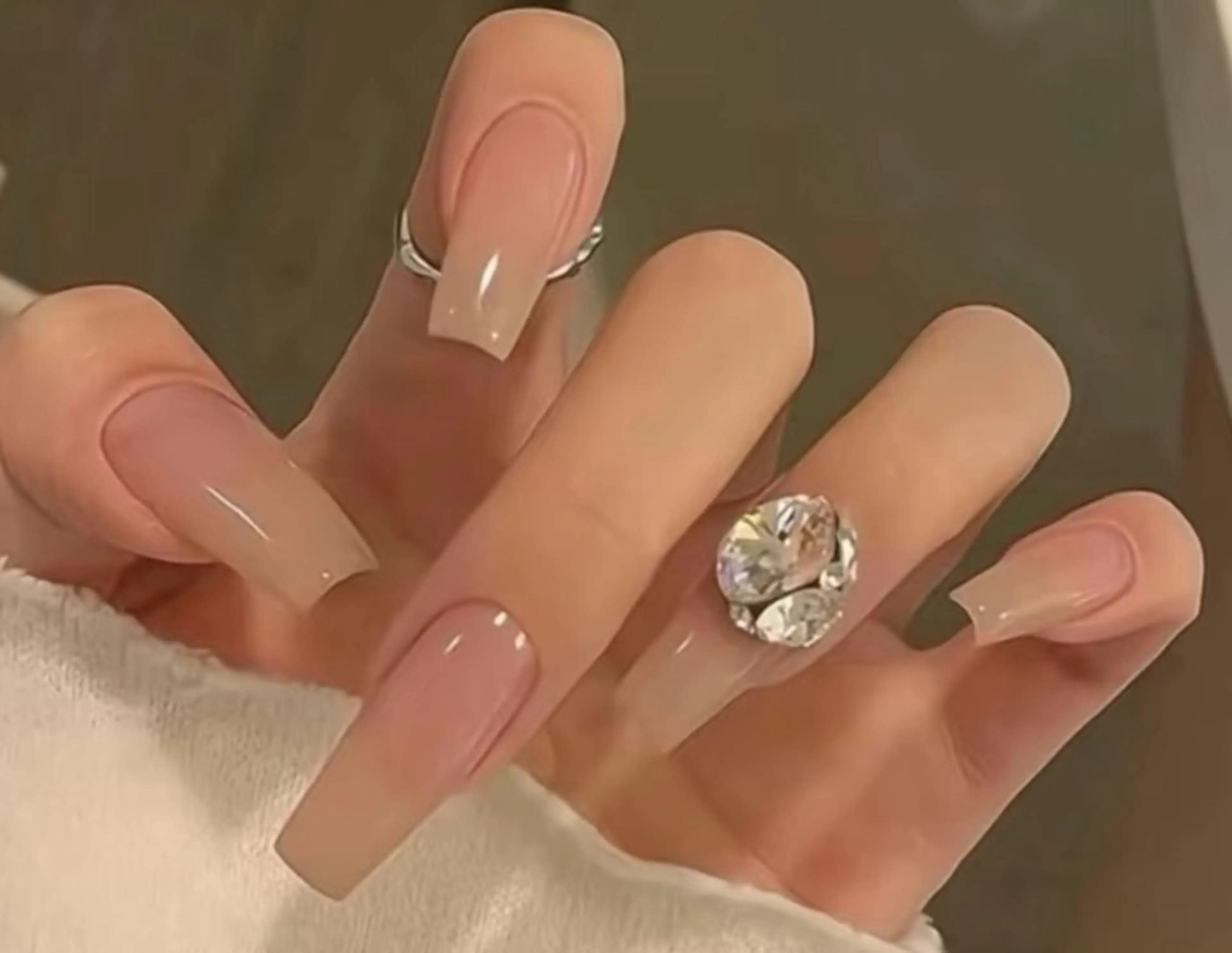 ネイル ハンドネイル Renatus Nailのネイルデザイン