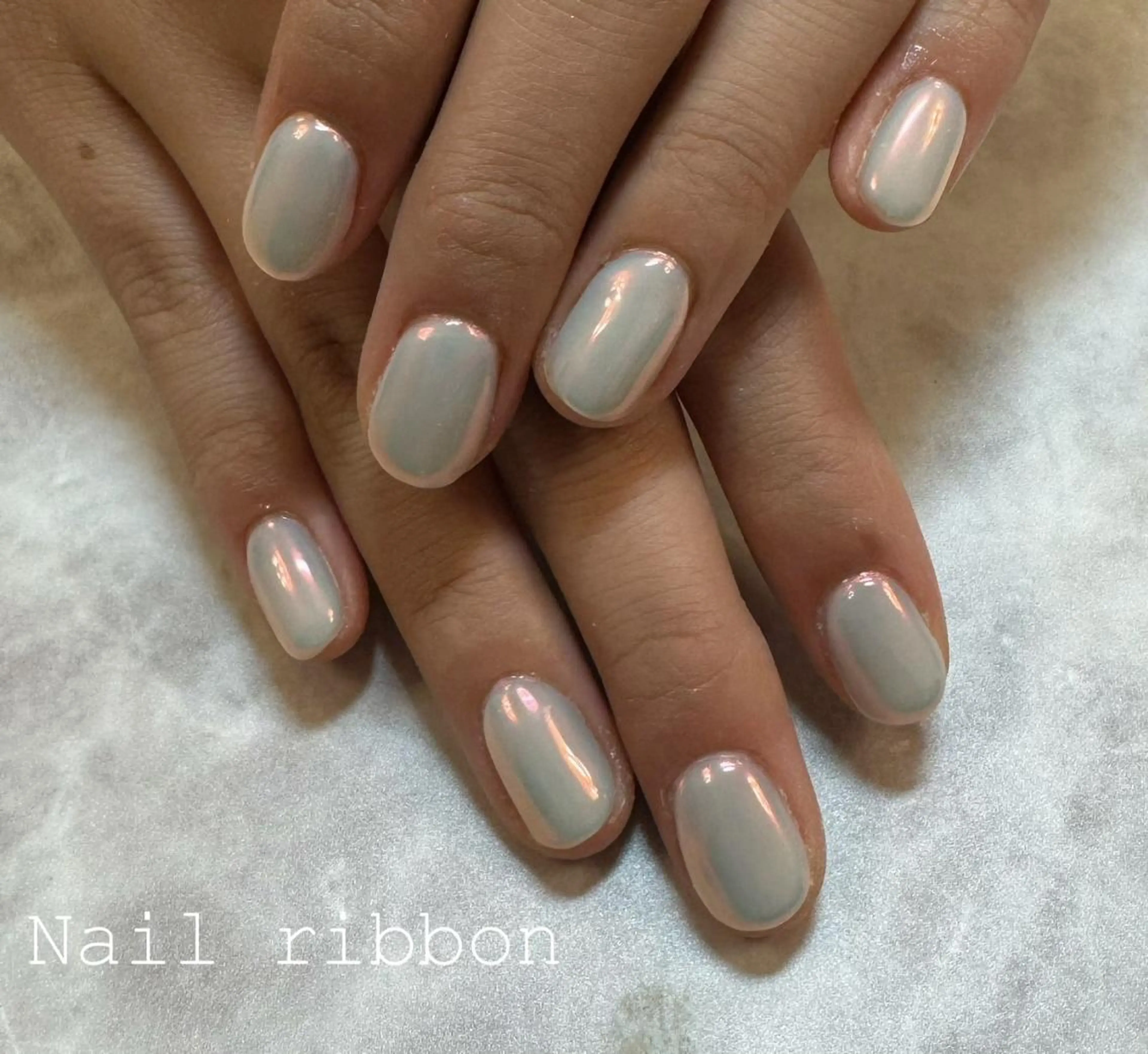 ネイル ネイルリボン 受付スタッフのネイルデザイン