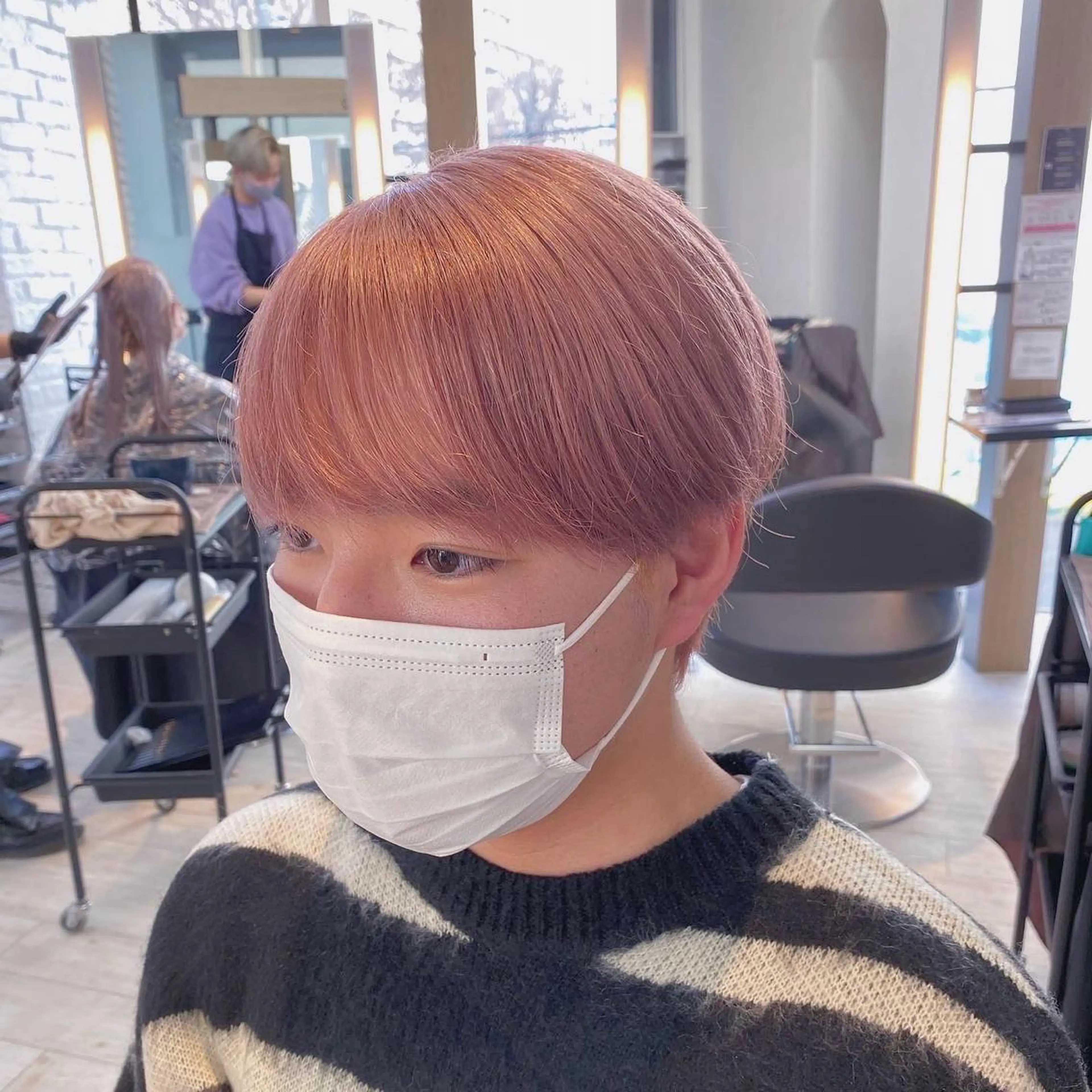 ショート カラー メンズ ベージュカラー ピンクカラー ピンクベージュ カット ヘアカラー トリートメント 鈴木直之/ハイトーン /ボブ/美髪矯正のヘアスタイル