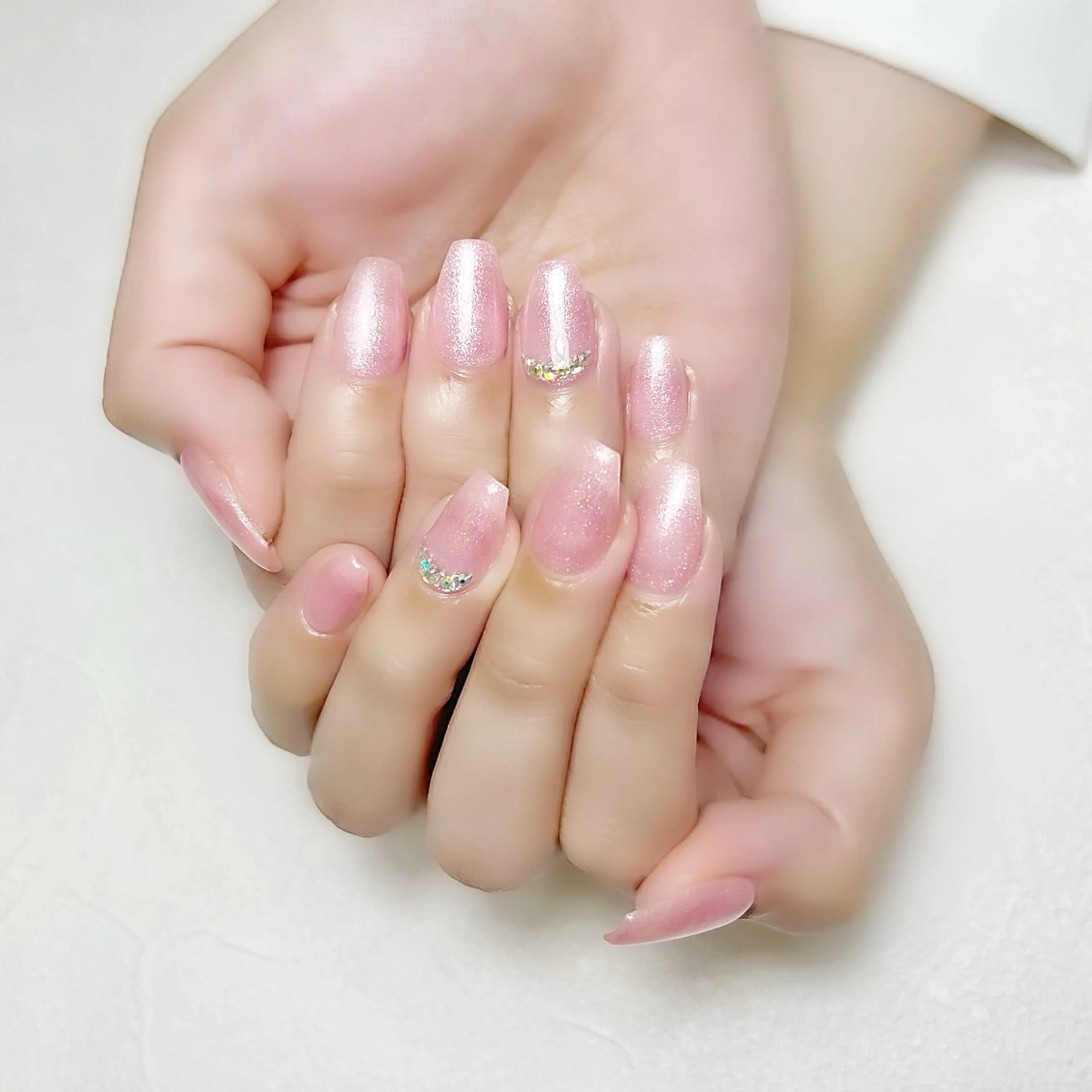 ネイル アートネイル オフィスネイル ワンカラーネイル ピンク ストーンネイル rouse nail RISATOのネイルデザイン