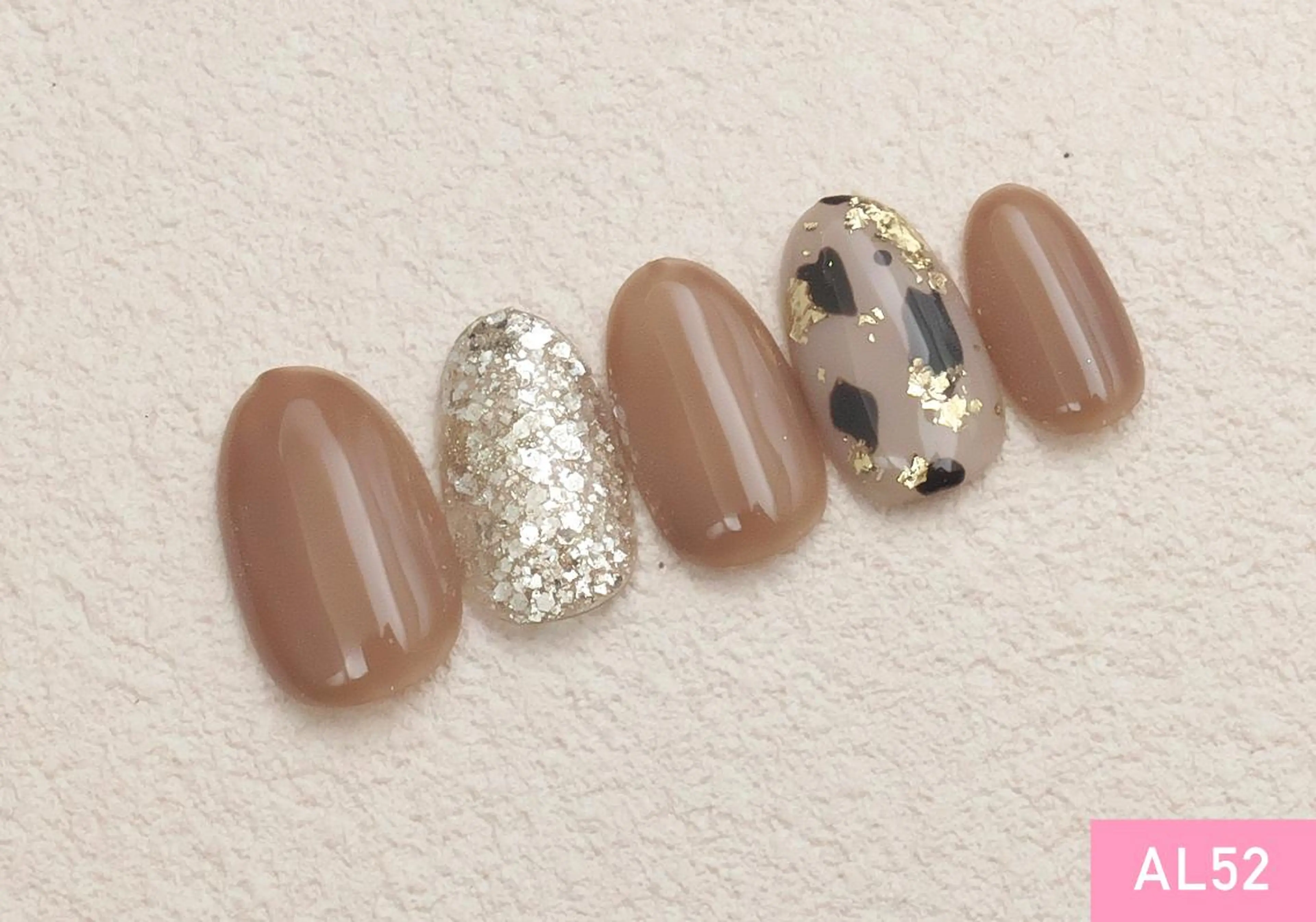 ネイル シルバー 浦和 あかねのネイルデザイン