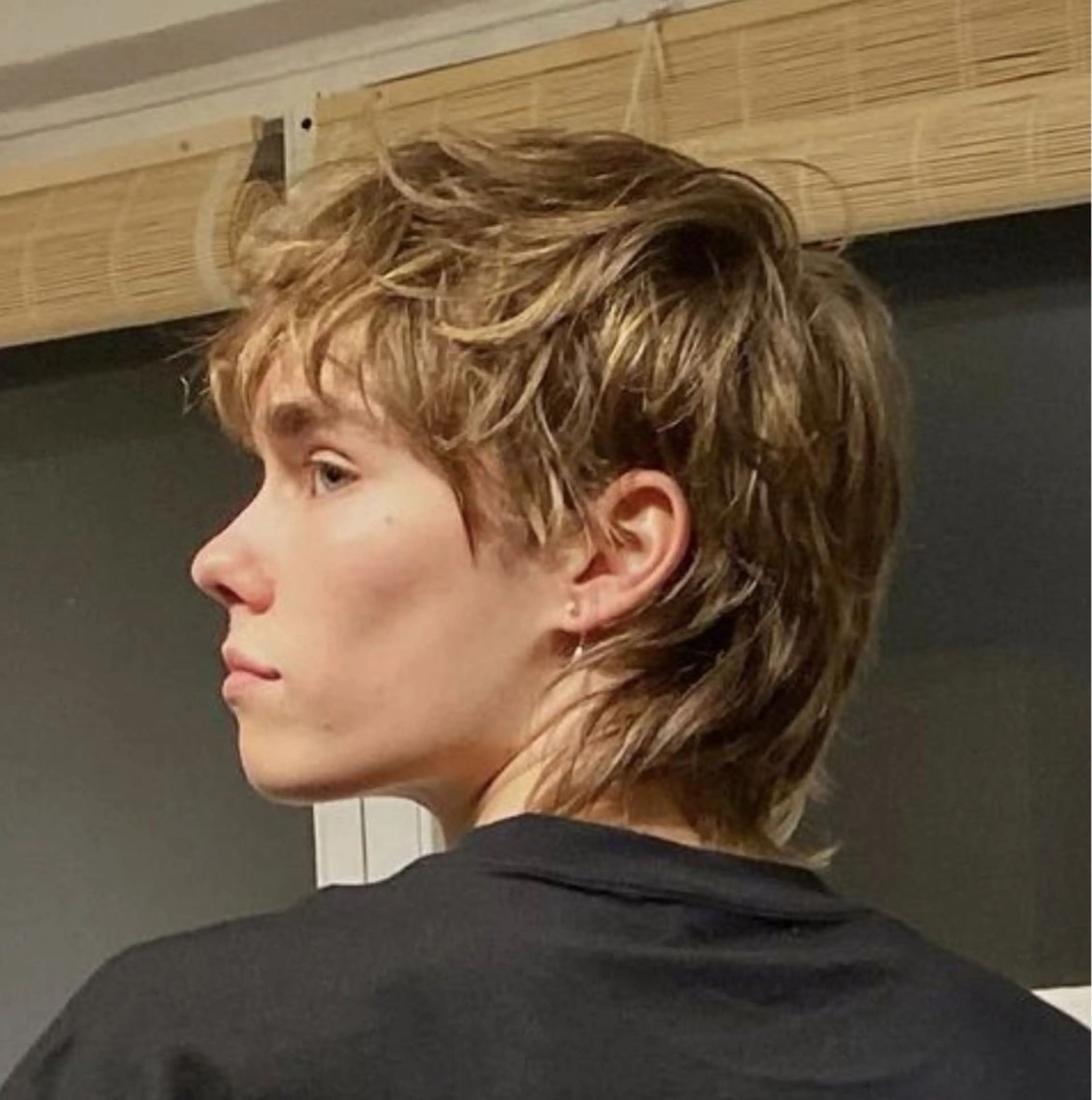 ショート メンズ カット 吉田一輝 外国人パーマのヘアスタイル