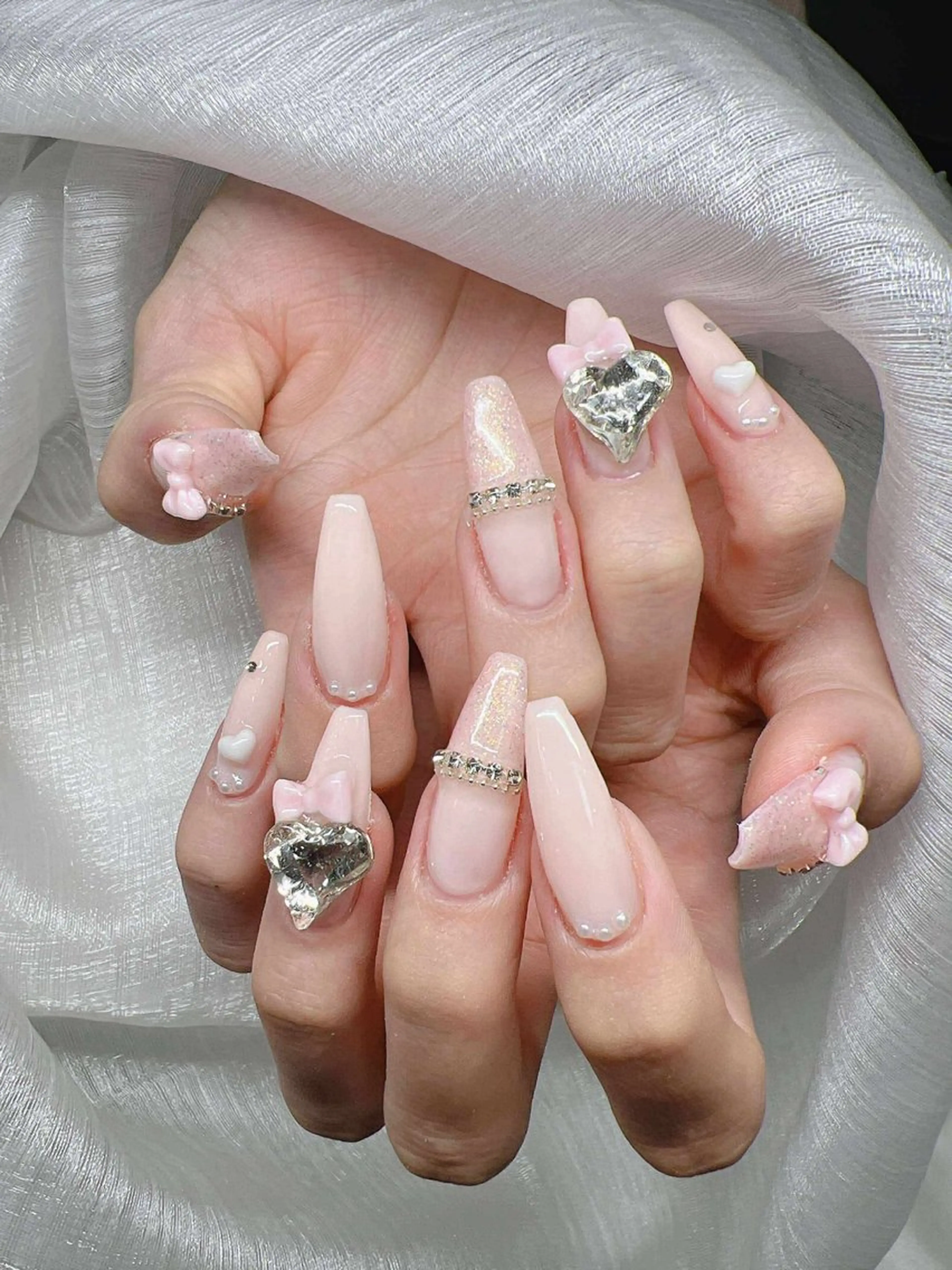 ネイル ハンドネイル Lee Nailsのネイルデザイン