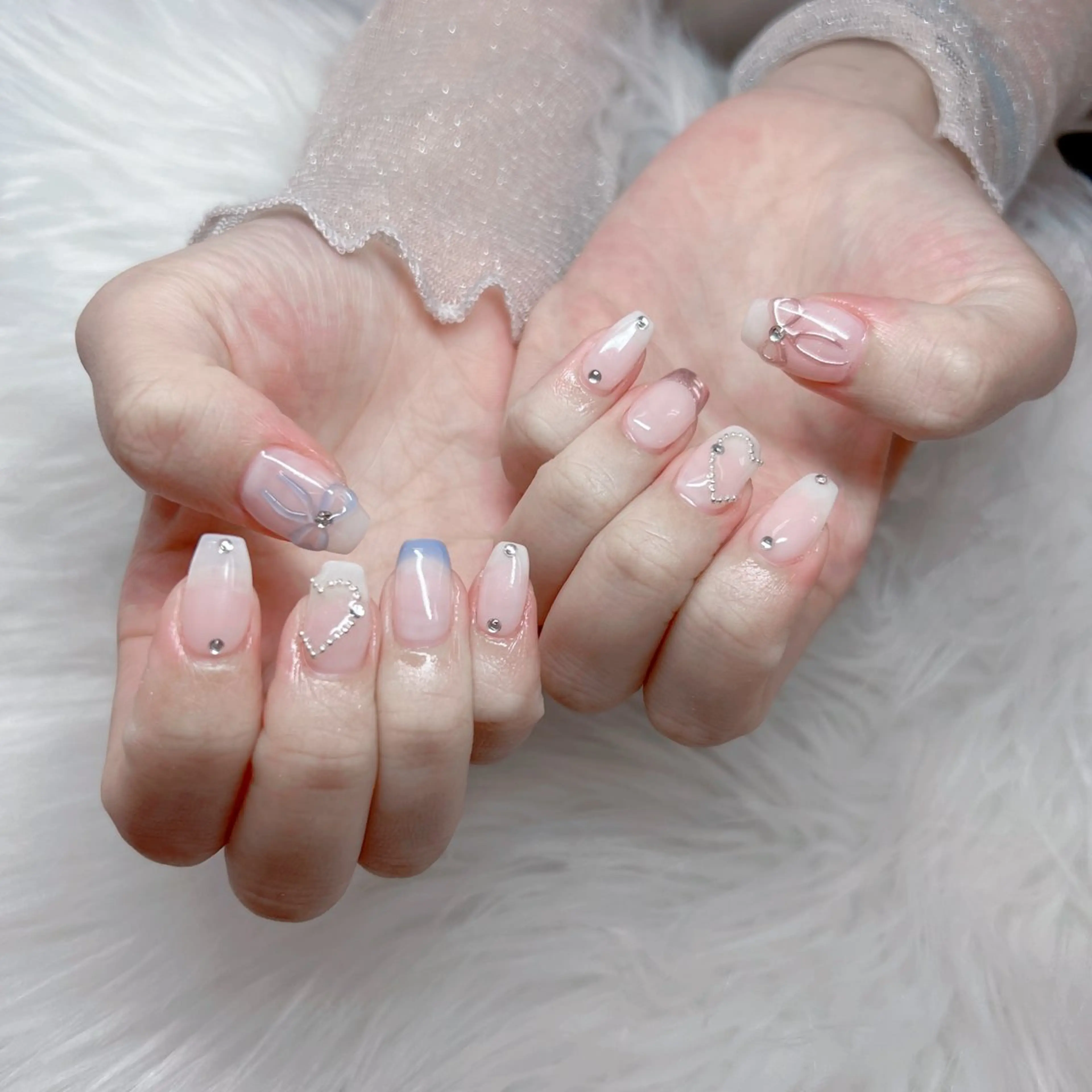 ネイル アートネイル リボン ハンドネイル ハンドケア 💜MIYA nail川崎店のネイルデザイン